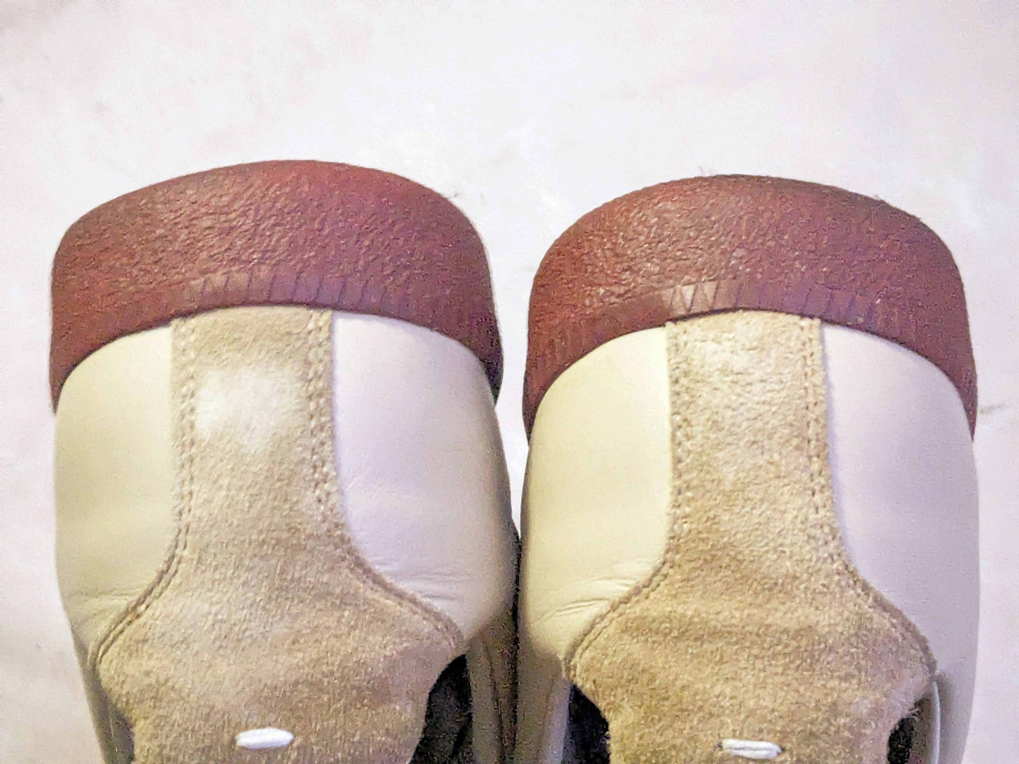 Maison Margiela Maison Margiela Replica GAT Biege Burgundy 12 45 Suede Size US 12 / EU 45 - 13 Thumbnail