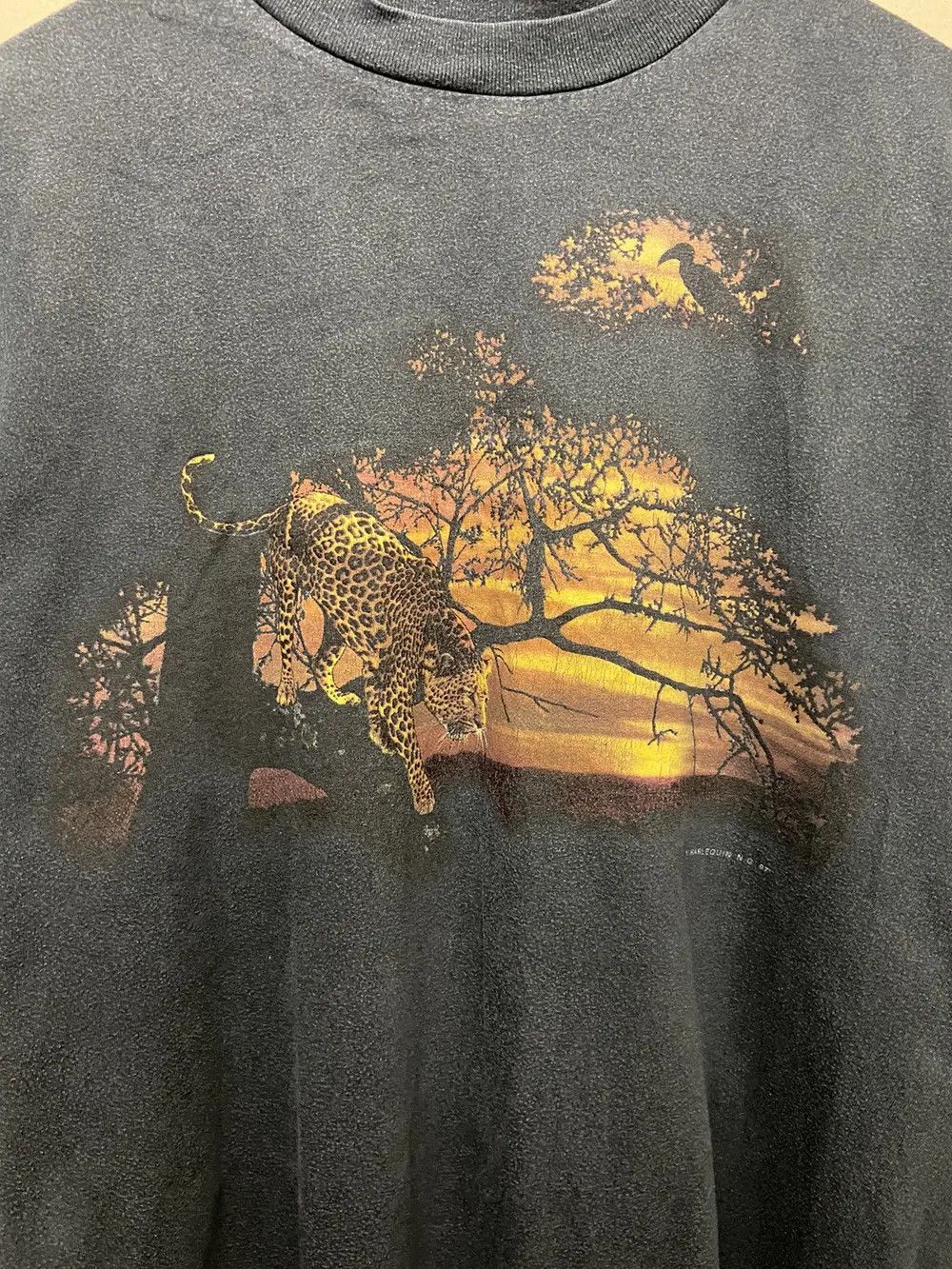 Vintage VINTAGE 90’S HARLEQUIN 1997 TIGER FADED TEE T SHIRT ANIMAL Size US XL / EU 56 / 4 - 9 Thumbnail