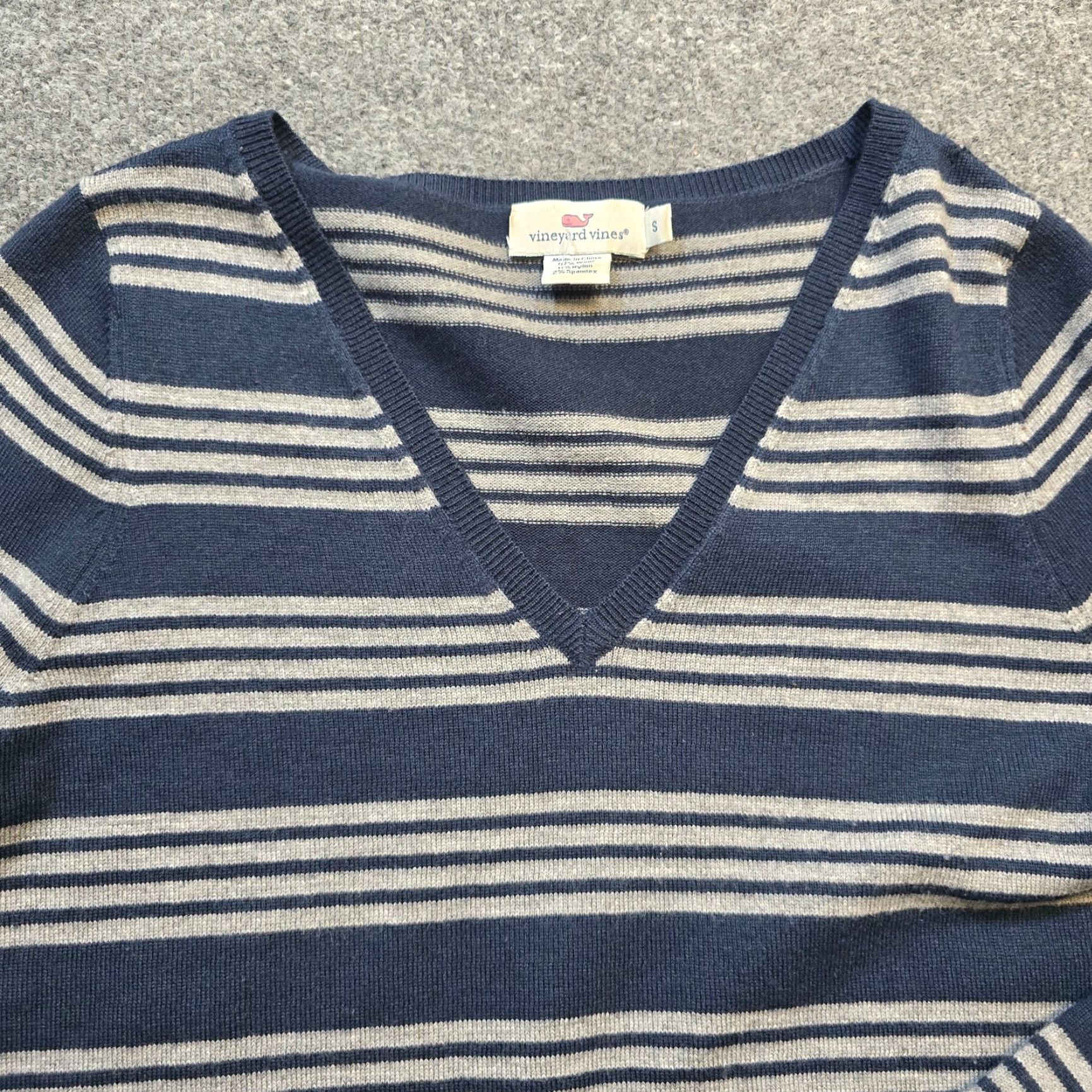 Vineyard Vines VINEYARD VINES Dress Women's Small Blue Striped Wool Blend Knitted V-Neck Long Sleeve Knee Length Preppy Nautical Size S / US 4 / IT 40 - 2 Thumbnail