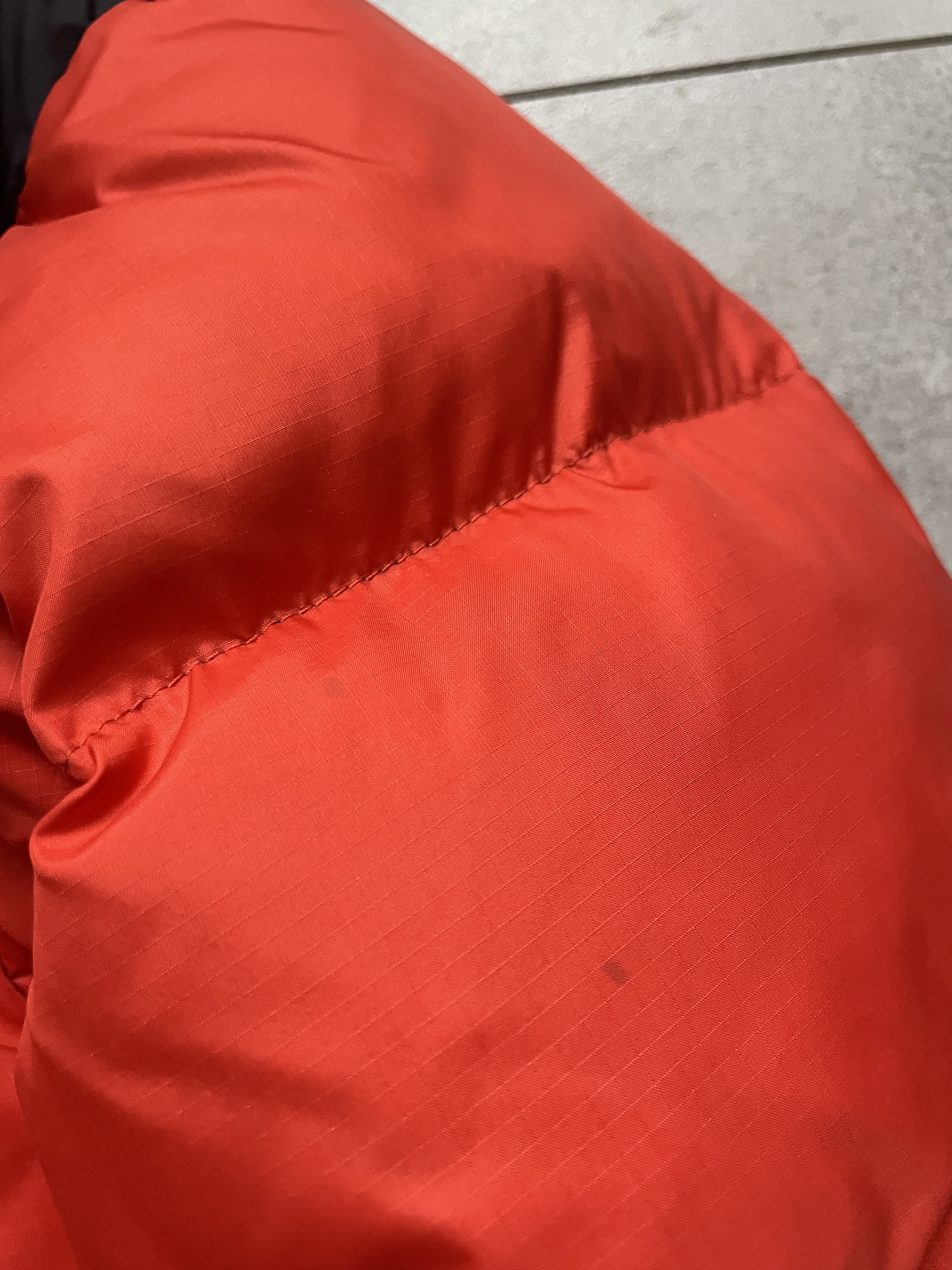 The North Face THE NORTH FACE NUPTSE ORANGE 700 DOWN PUFFER JACKET Size US S / EU 44-46 / 1 - 4 Thumbnail