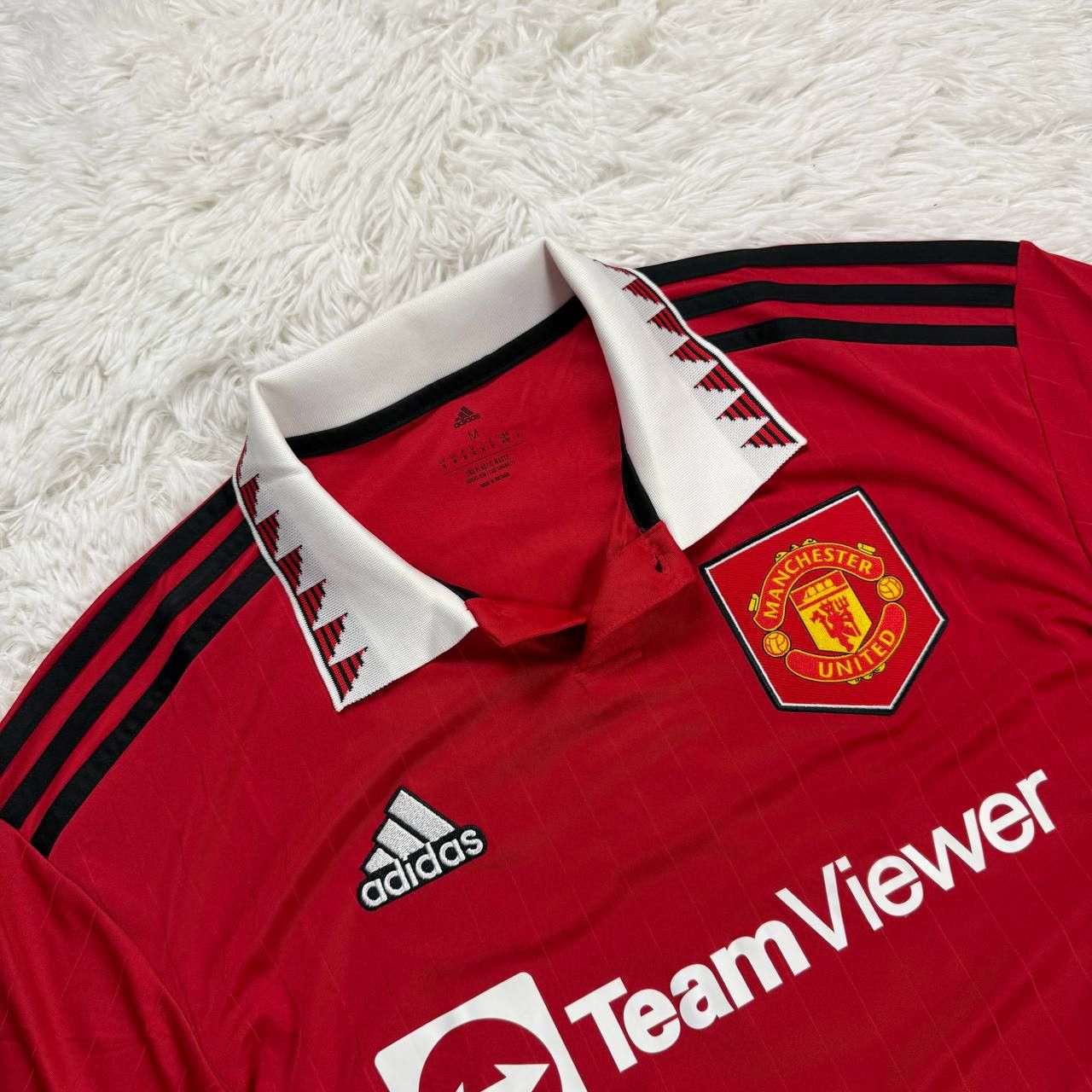 Adidas 💢Adidas Manchester United Jersey 2022 Size US M / EU 48-50 / 2 - 5 Thumbnail