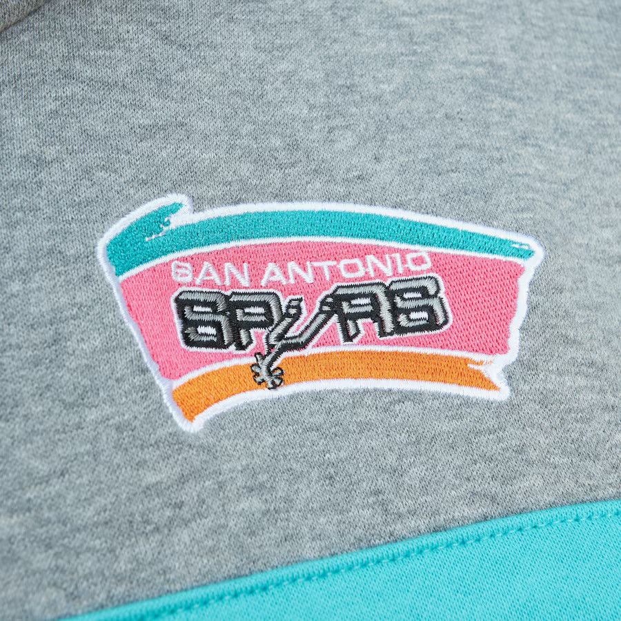 Mitchell & Ness San Antonio Spurs Retro Mitchell & Ness NBA Coach Hoodie Size US XXL / EU 58 / 5 - 3 Thumbnail