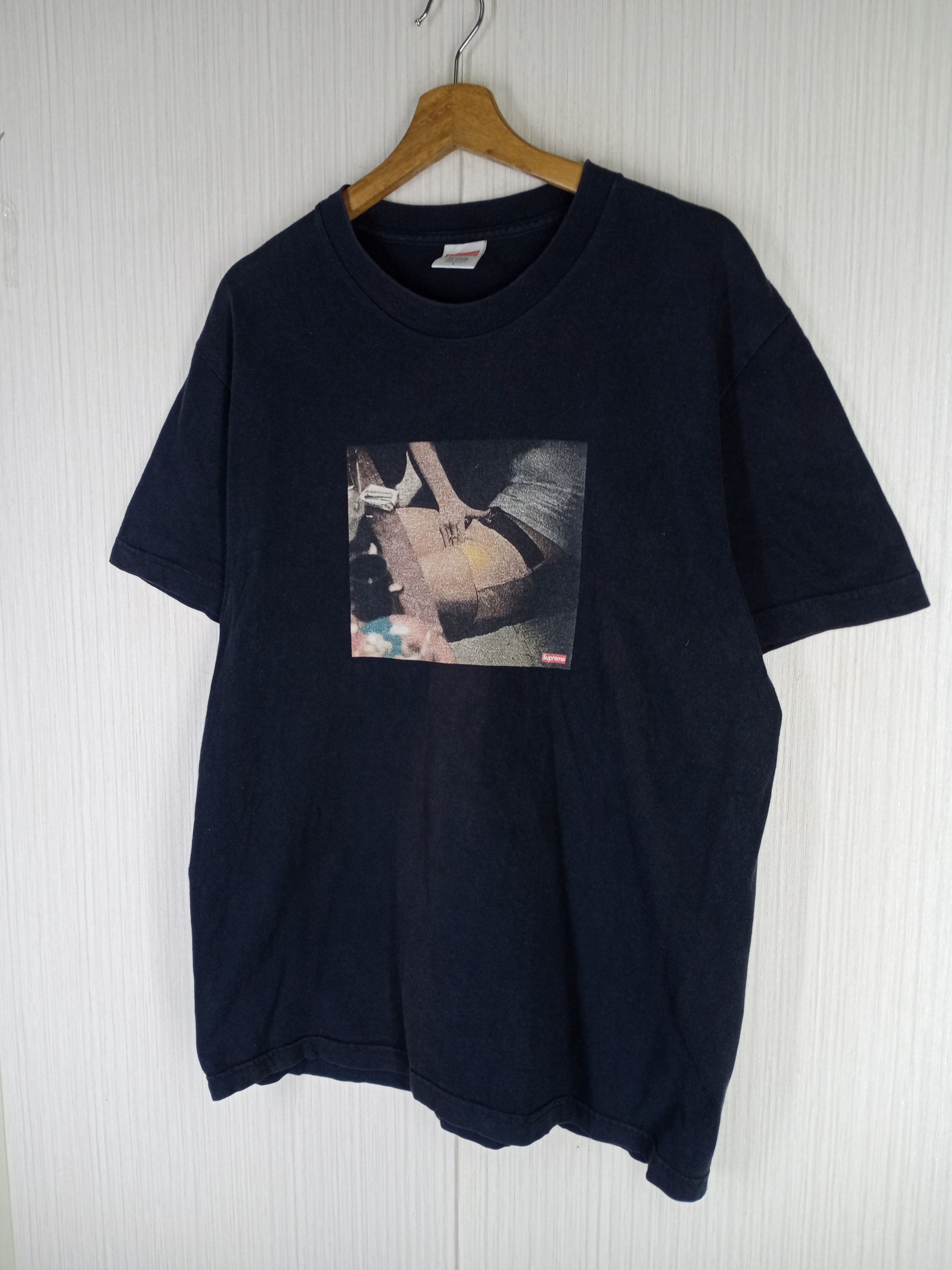 Supreme Supreme KIDS Hand Jesus Christ What Happened Tshirt Size US L / EU 52-54 / 3 - 3 Thumbnail