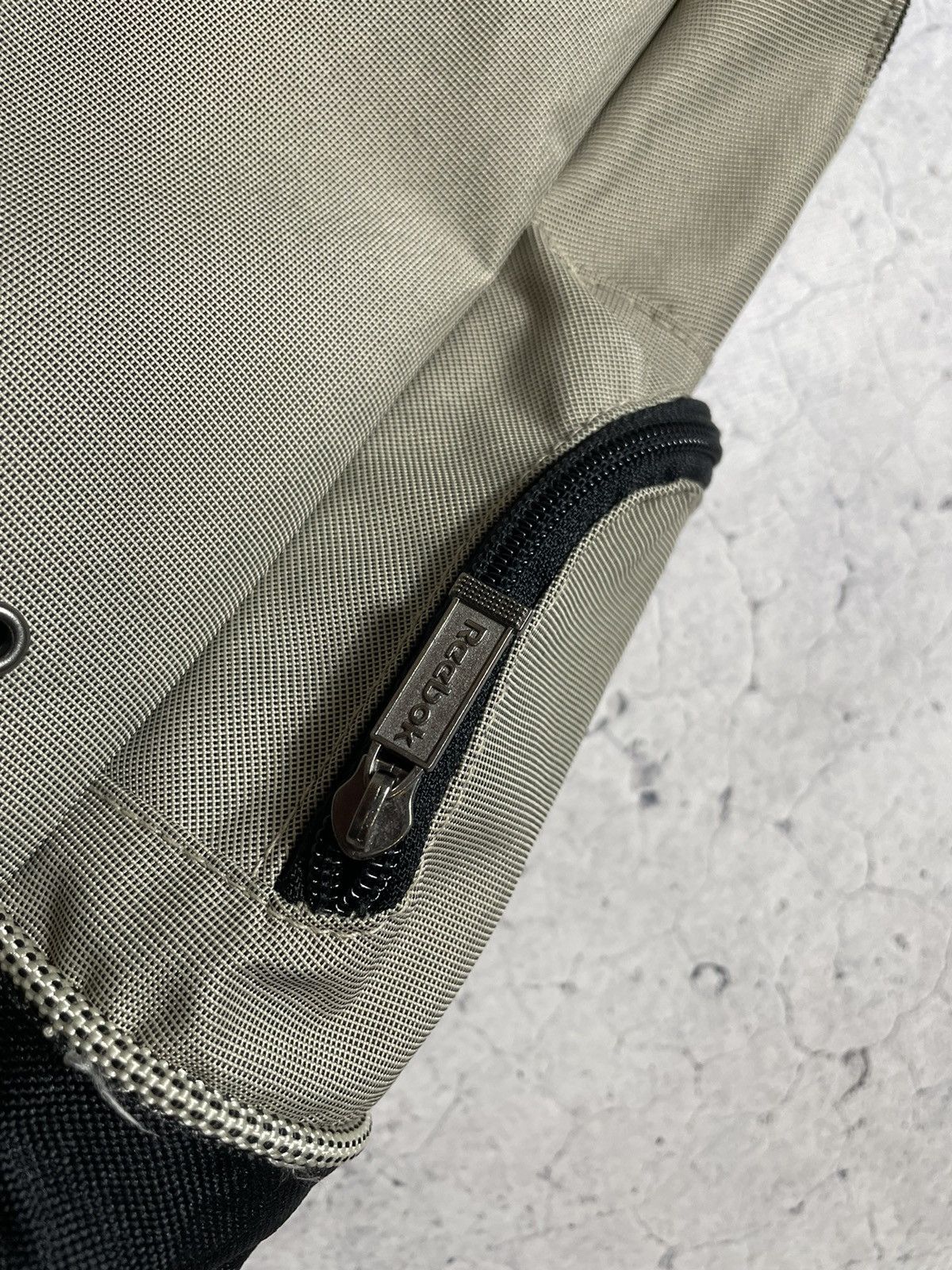 Reebok Vintage Sling Bag Crossbody Reebok Gorpcore Hype Y2K Size ONE SIZE - 3 Thumbnail