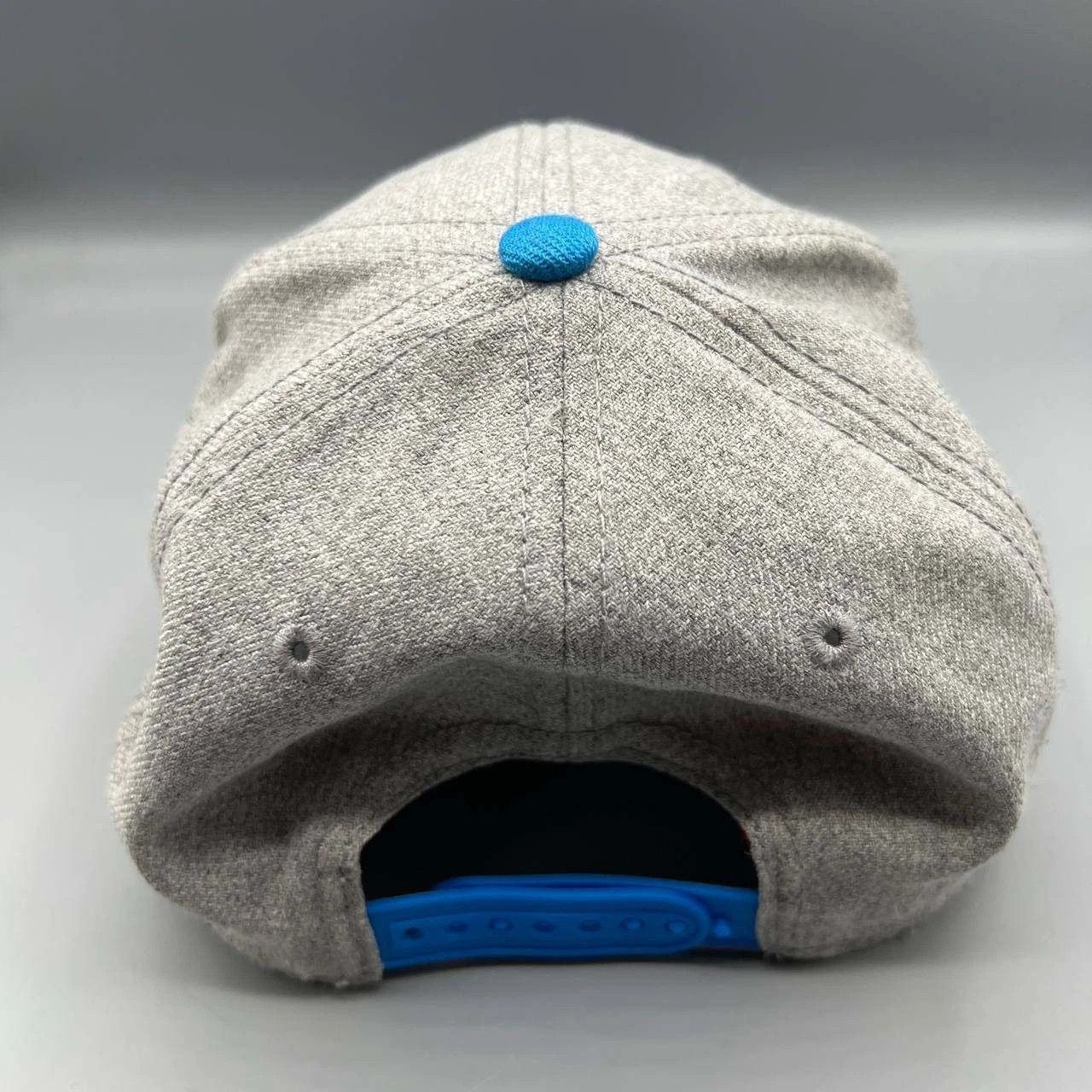 Marvel Comics Captain America Flag Hat Men Gray Blue Marvel Snap Back Cap Size ONE SIZE - 5 Thumbnail