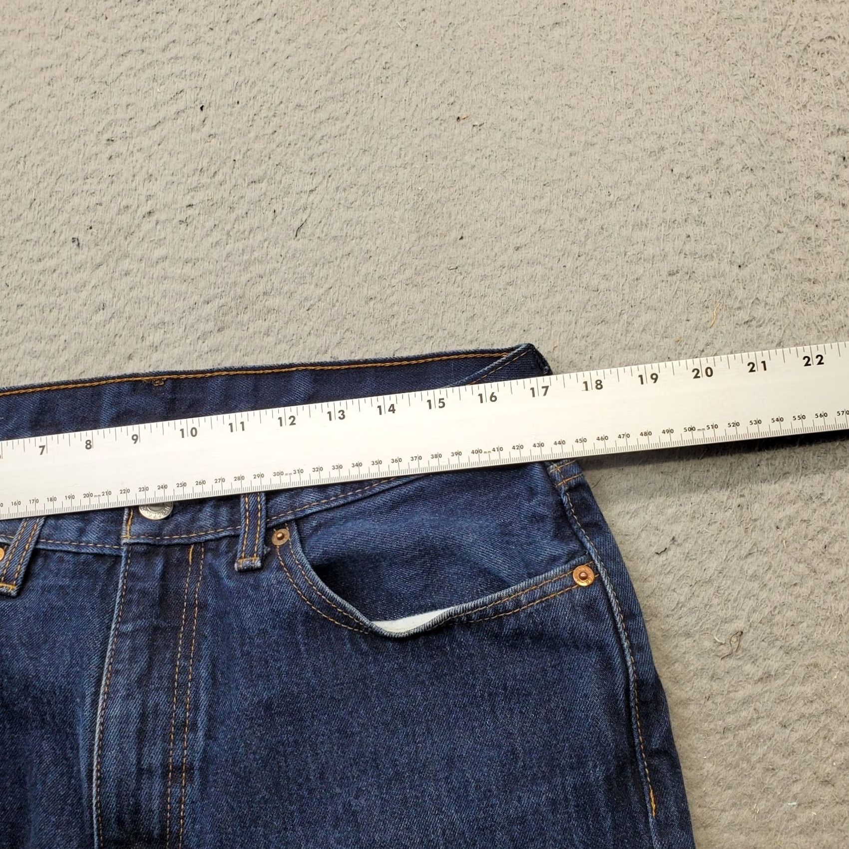 Levi's Levi's 550 Straight Leg Jeans Mens 34x29 Blue Denim Medium Wash 5-Pocket Button Zip Inseam 24.75" Regular Fit Men Size 34 Size US 34 / EU 50 - 6 Thumbnail