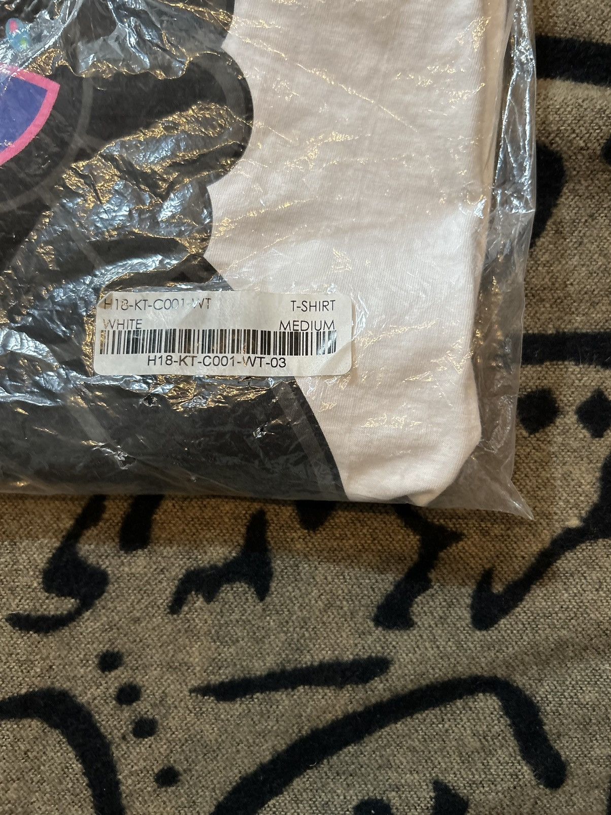 October's Very Own × Takashi Murakami 2018 Takashi Murakami Owl Tshirt Size US M / EU 48-50 / 2 - 7 Thumbnail