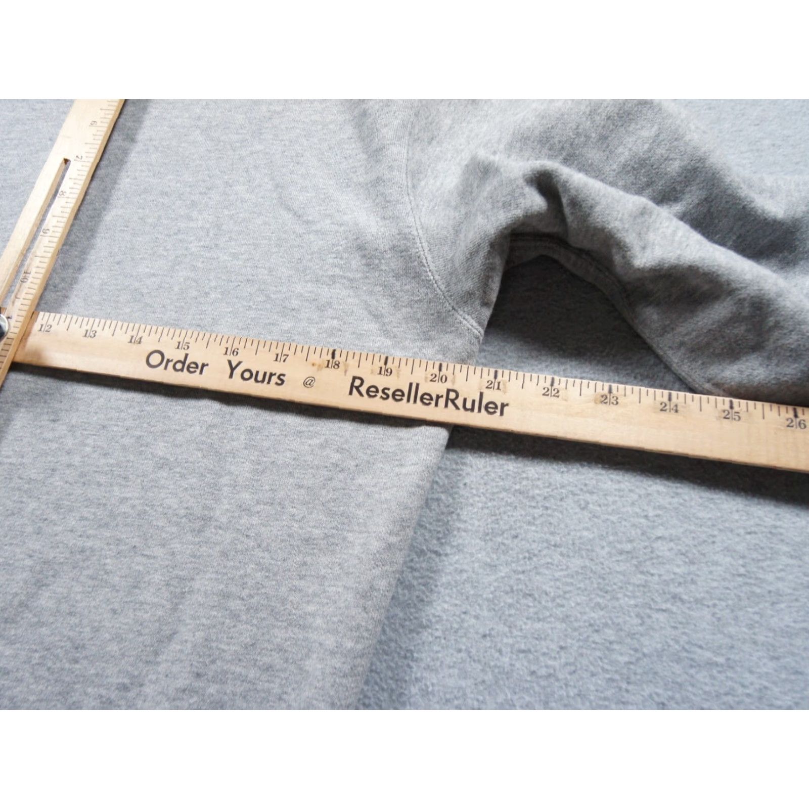 Uniqlo VINTAGE Pokemon Sweatshirt Mens XSmall Gray Crewneck Uniqlo Meguru Yamaguchi Pikachu Size US XS / EU 42 / 0 - 7 Thumbnail