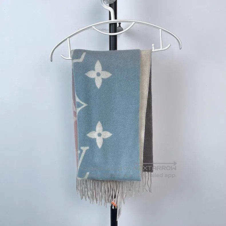 Louis Vuitton Louis Vuitton Cashmere scarf Size ONE SIZE - 1 Thumbnail