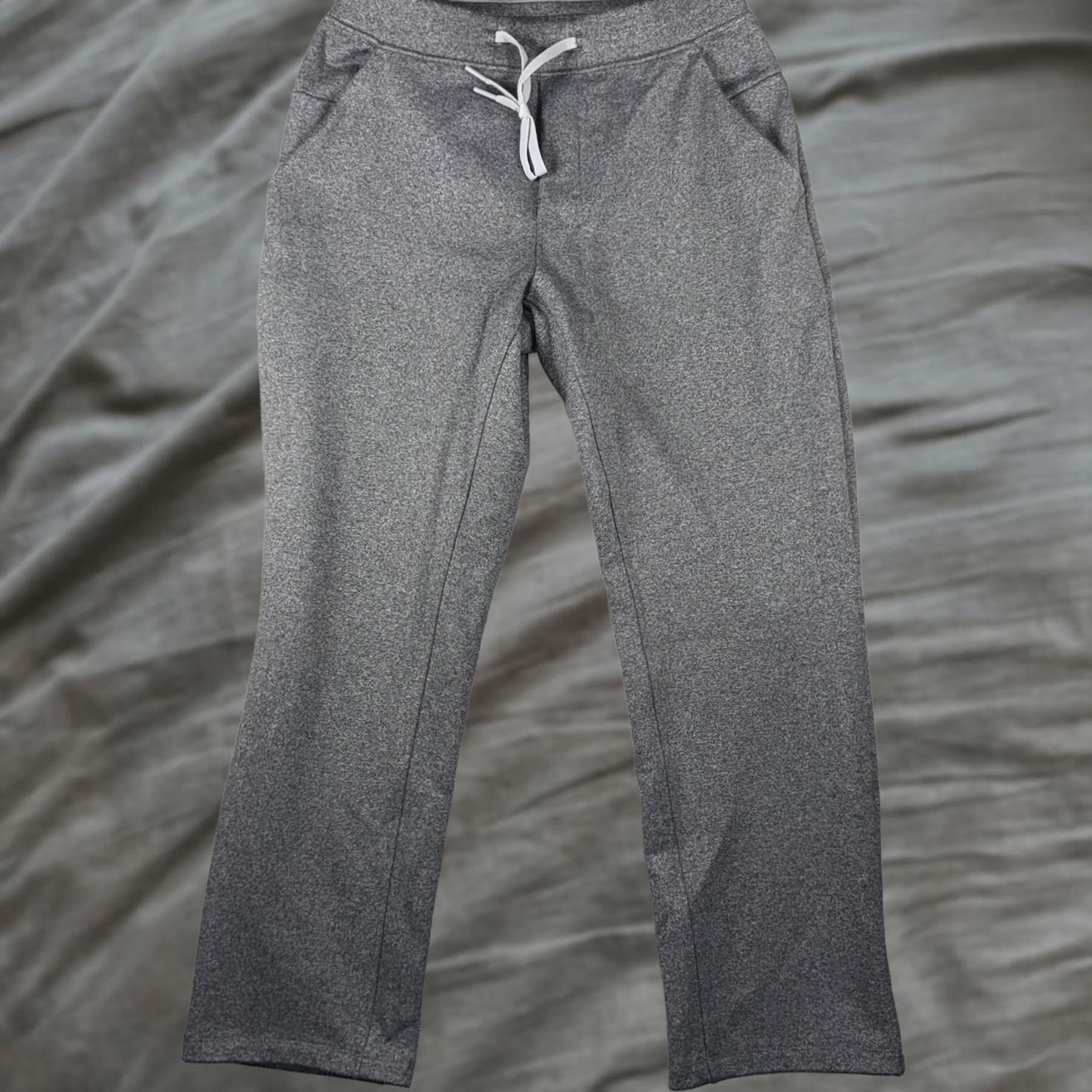 Lululemon Lululemon Mens M Gray Fleece Sweatpants Yoga Athletic Elastic Waist Drawstring Size US 31 - 1 Thumbnail