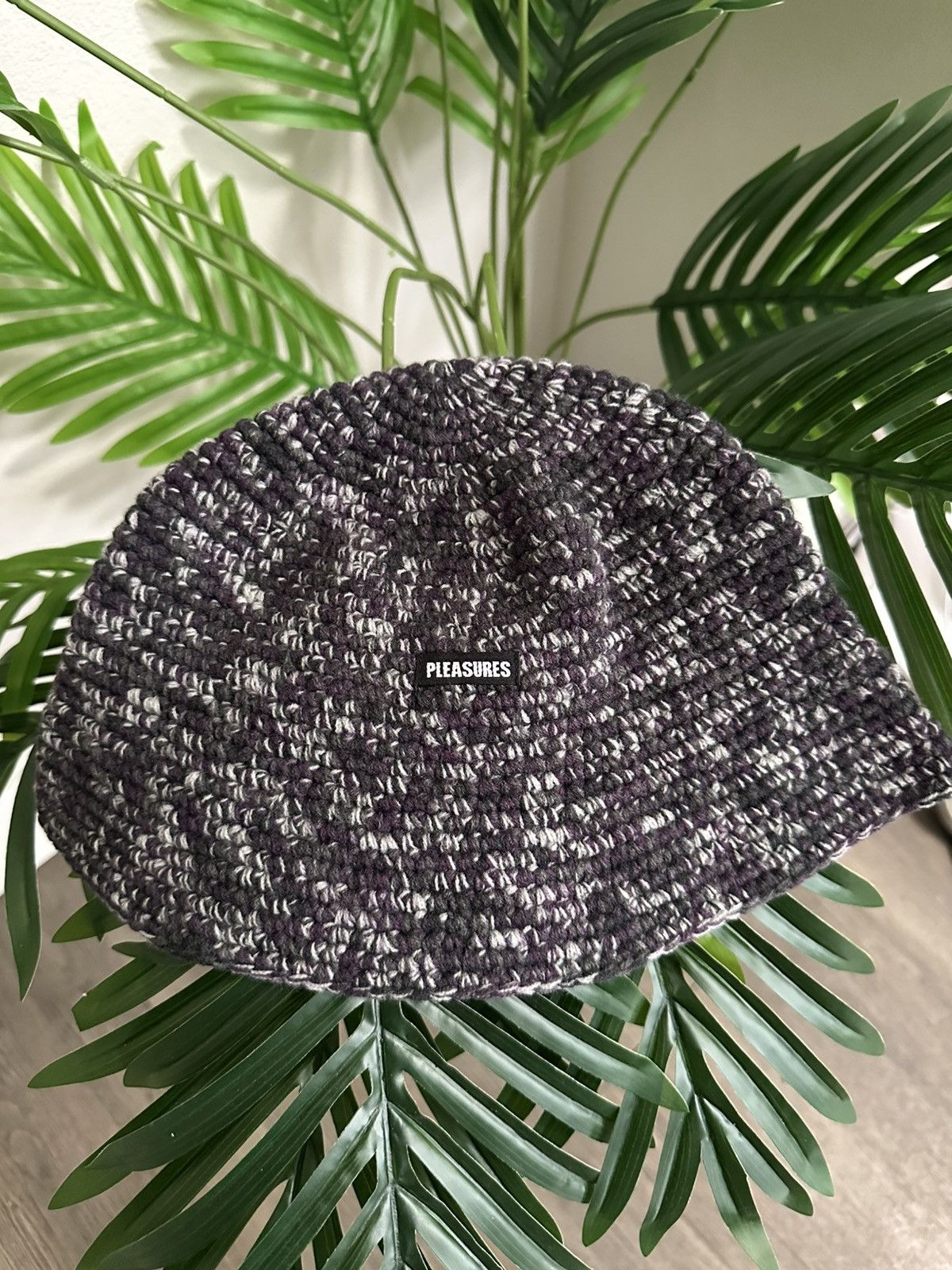 Pleasures Pleasures sample knit bucket hat Size ONE SIZE - 1 Thumbnail