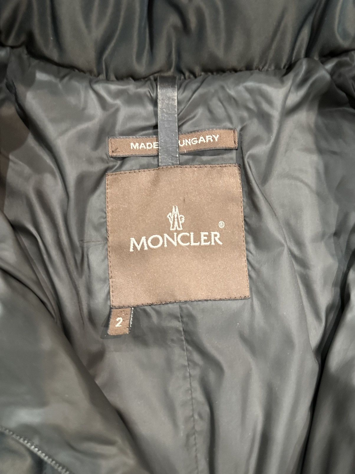 Moncler Vintage Moncler Long Hooded Down Puffer Coat - Size 2 Size XS / US 0-2 / IT 36-38 - 5 Thumbnail