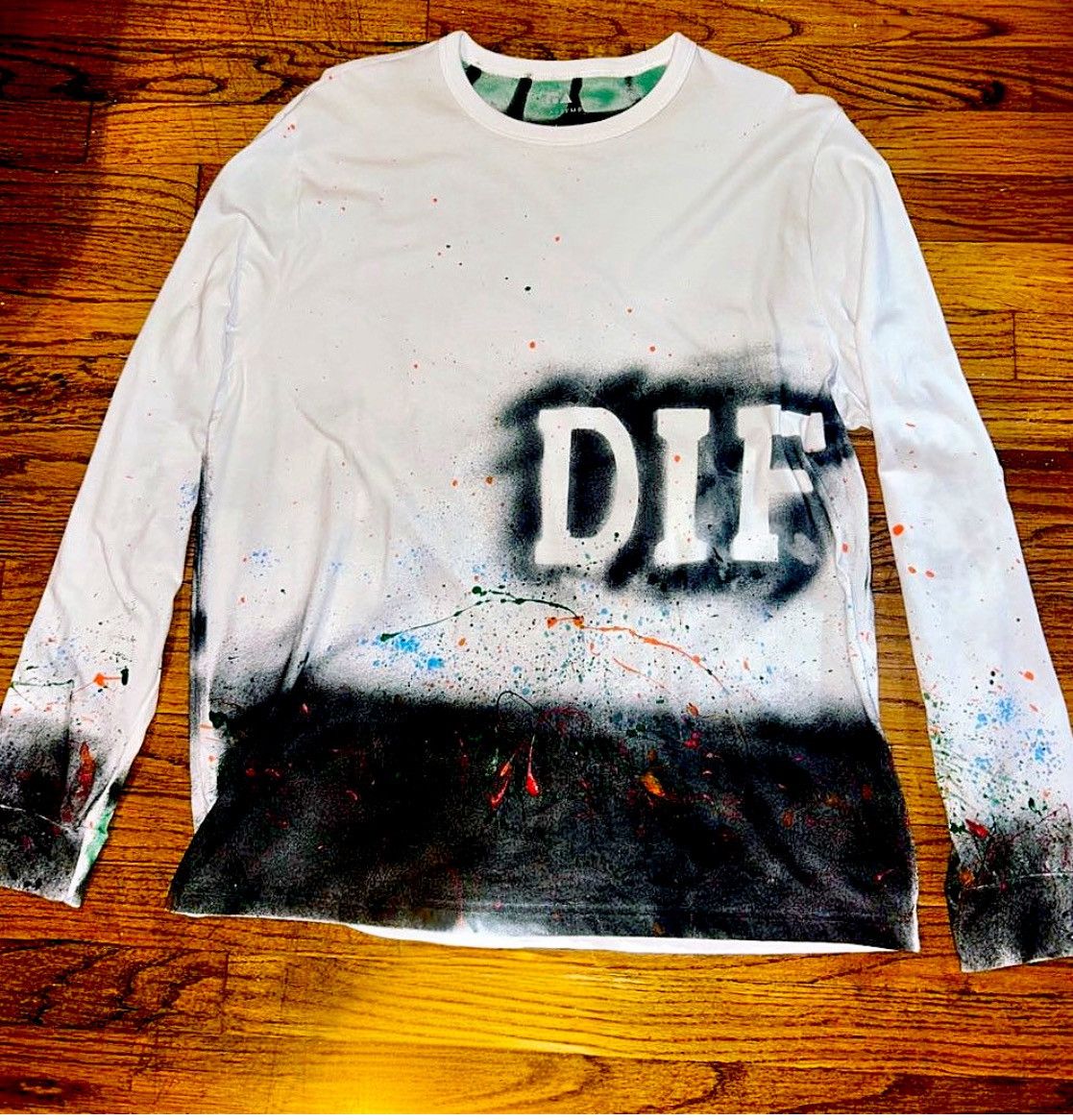 Other long sleeve hand designed T shirt graffiti streetwear Size US L / EU 52-54 / 3 - 1 Thumbnail