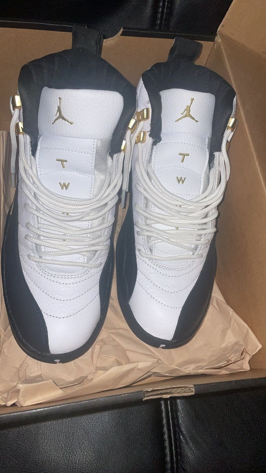 Jordan Brand Retro 12 taxis Size US 8 / EU 41 - 1 Thumbnail