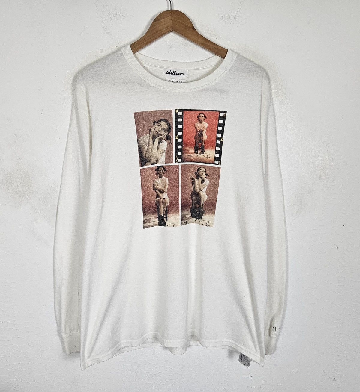 BEAUTY&YOUTH Beauty & Youth Bjork photo tee kevin tummin Shirt Size US S / EU 44-46 / 1 - 2 Thumbnail