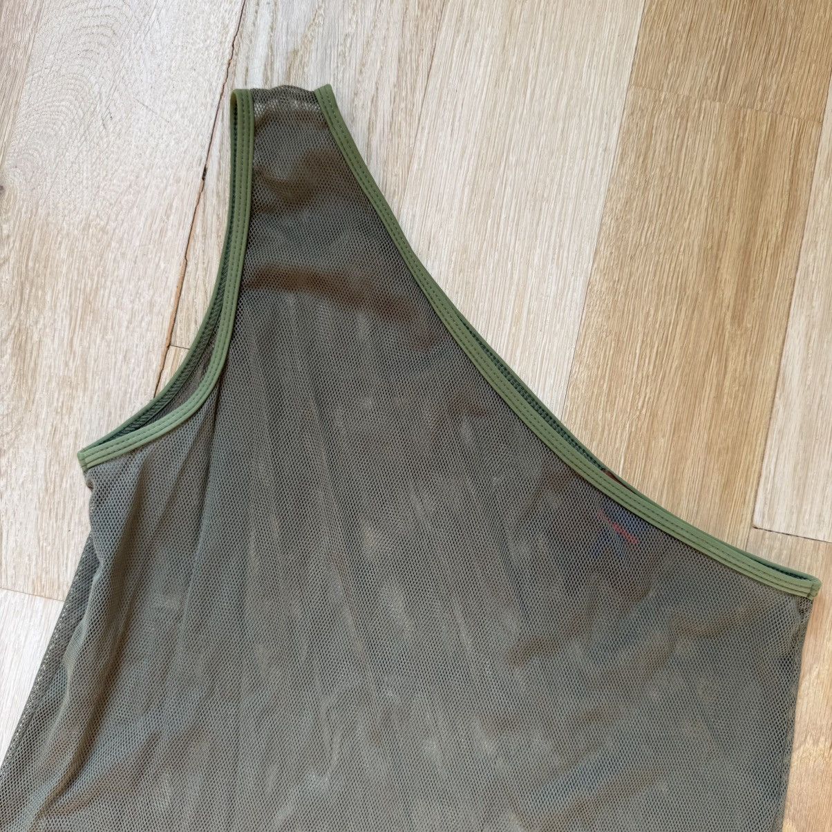Heaven by Marc Jacobs Mesh One Shoulder Tank Top Size L / US 10 / IT 46 - 4 Thumbnail