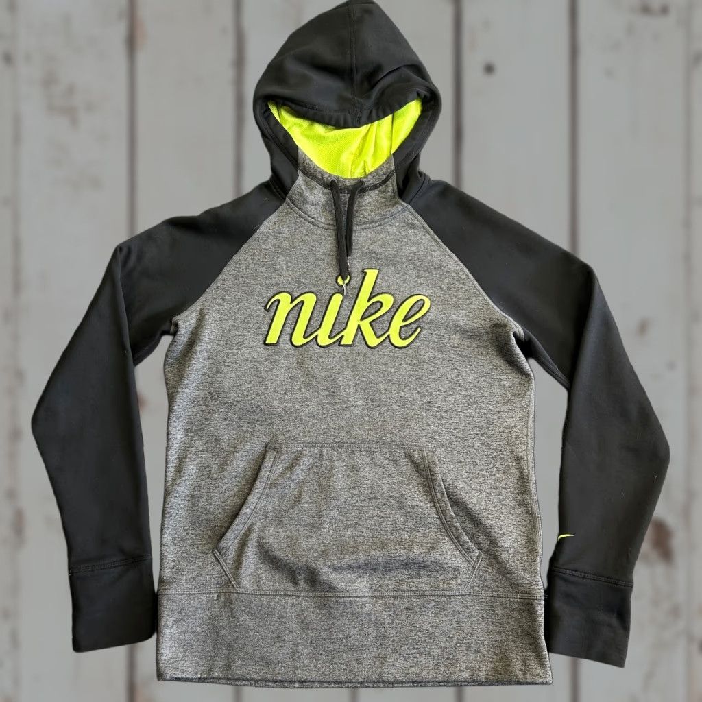 Nike Nike Hoodie Women THERMA-FIT Sweatshirt M Gray Size M / US 6-8 / IT 42-44 - 1 Thumbnail