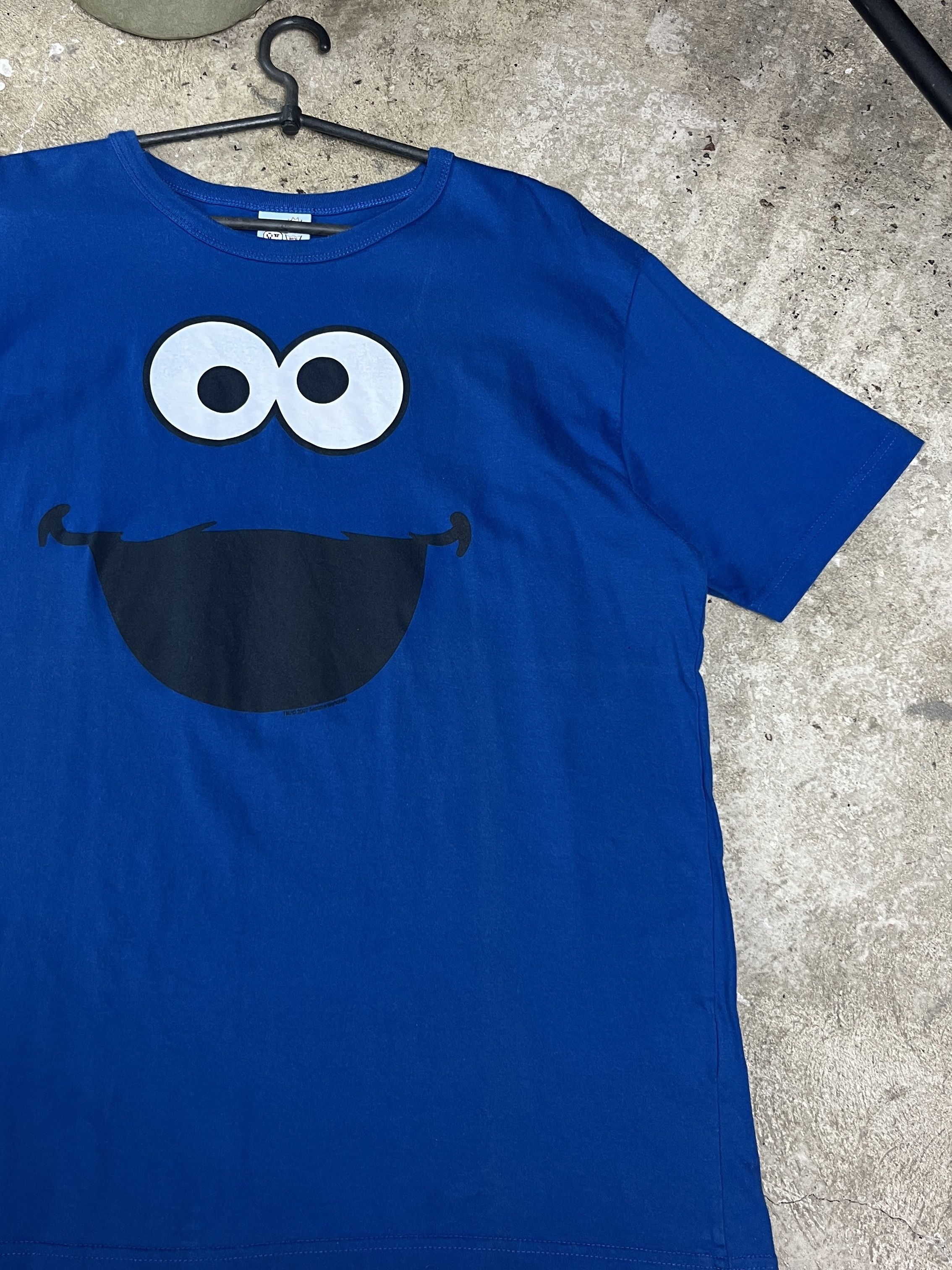 Cartoon Network 2007 SESAME STREET COOKIE MONSTER FACE GRAPHIC TEE - № 992 Size US XL / EU 56 / 4 - 2 Thumbnail