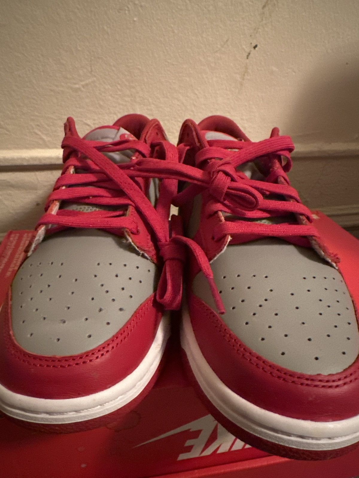Nike NIKE DUNK LOW RETRO “UNLV” Mens Sz 9 Size US 9 / EU 42 - 2 Thumbnail