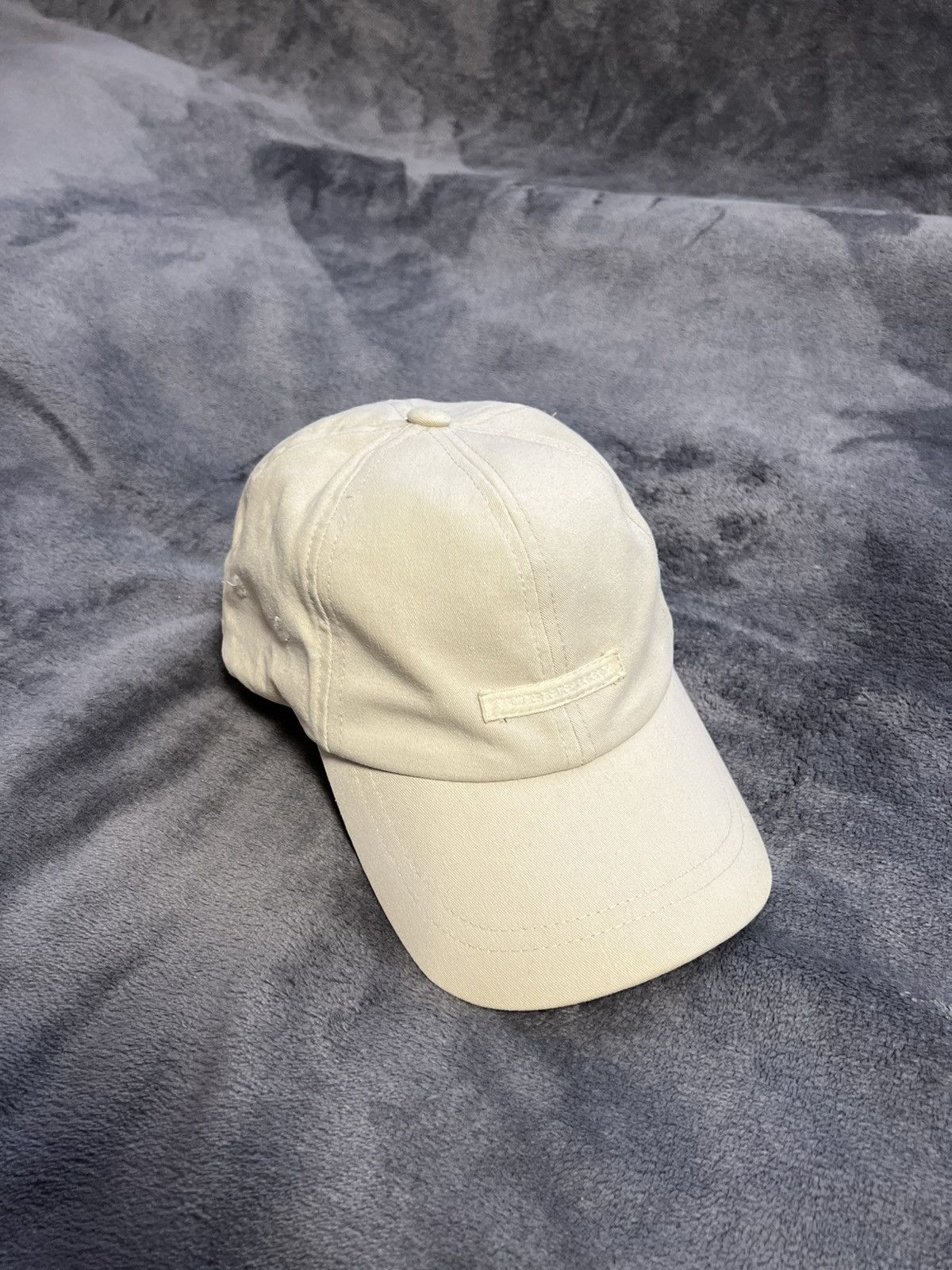 Burberry Burberry Hat Beige Cap Size ONE SIZE - 2 Thumbnail