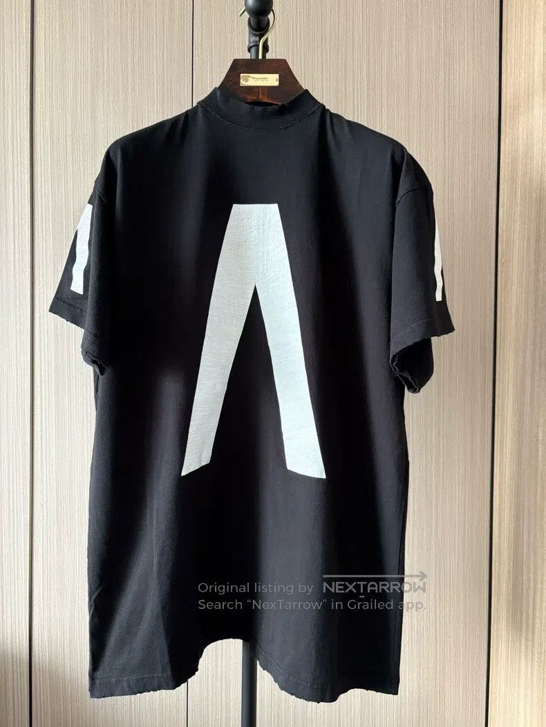 Balenciaga Balenciaga short sleeves Size US S / EU 44-46 / 1 - 1 Thumbnail