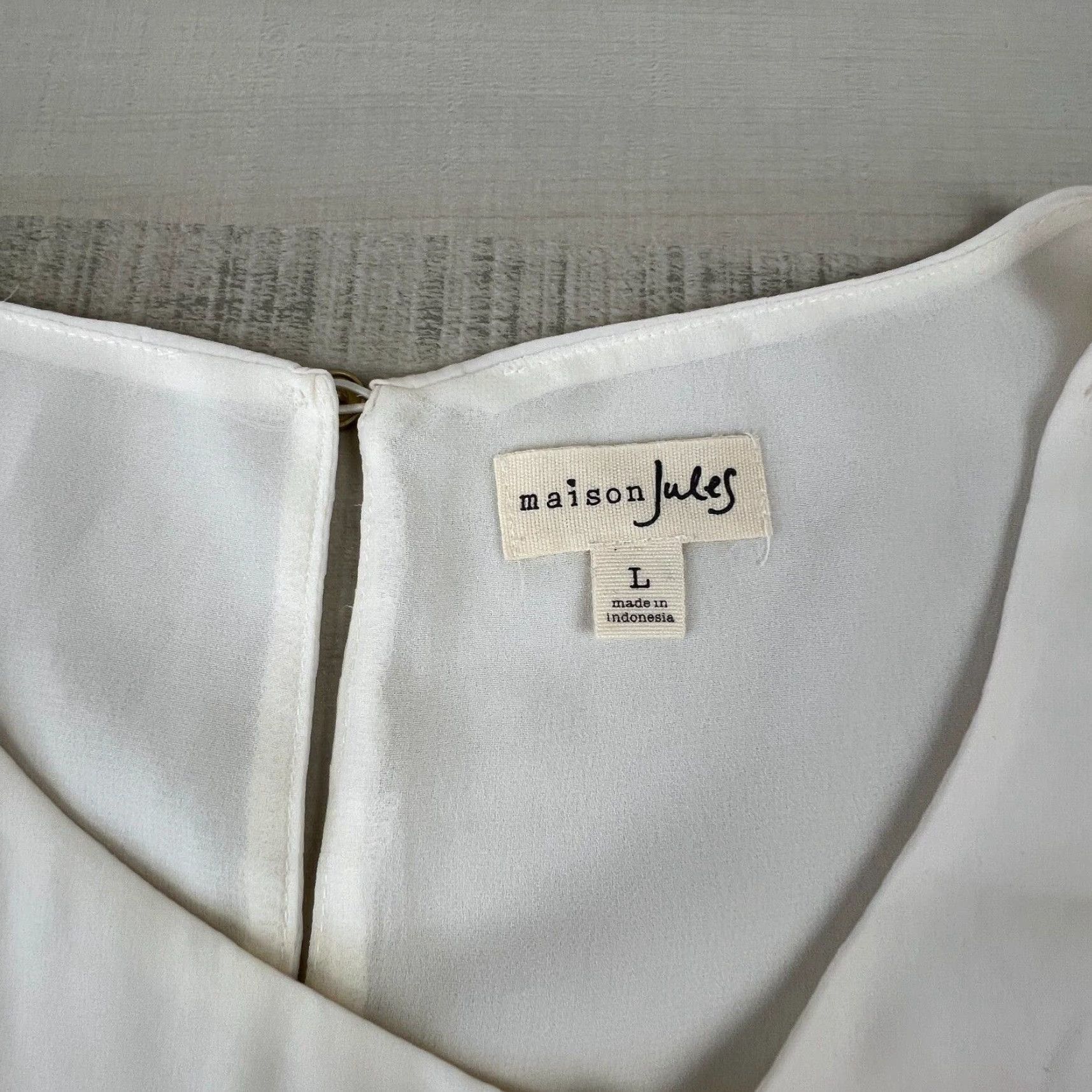 Vintage Maison Jules Womens Semi Sheer Blouse Shirt Top Ivory Large Sleeveless Lined Size L / US 10 / IT 46 - 3 Thumbnail