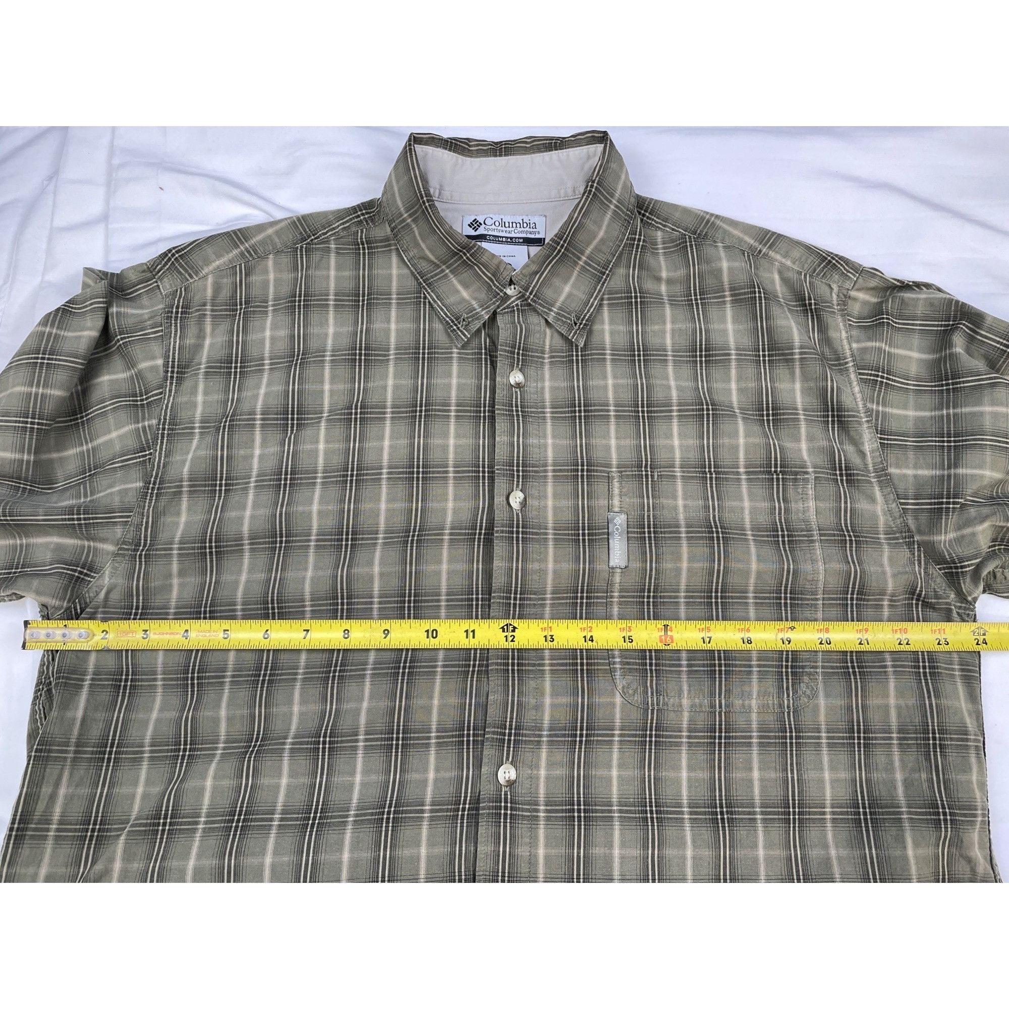 Columbia Columbia Men's Green Plaid Long Sleeve Button Up Shirt Size Size US L / EU 52-54 / 3 - 7 Thumbnail