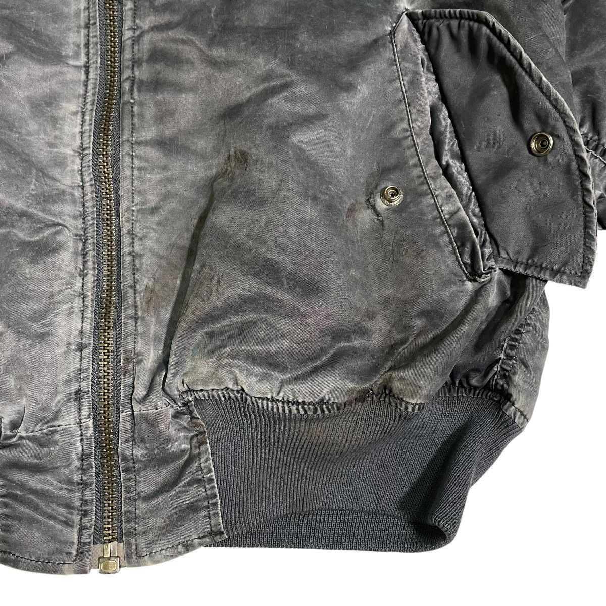 Avirex Vintage 90s MA-1 Bomber Jacket Sun Faded Trashed Distressed Size US M / EU 48-50 / 2 - 7 Thumbnail