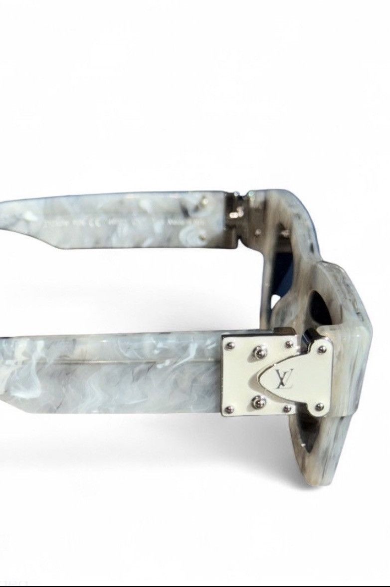 Louis Vuitton Louis Vuitton “Charleston” Sunglasses Marble Size ONE SIZE - 1 Thumbnail