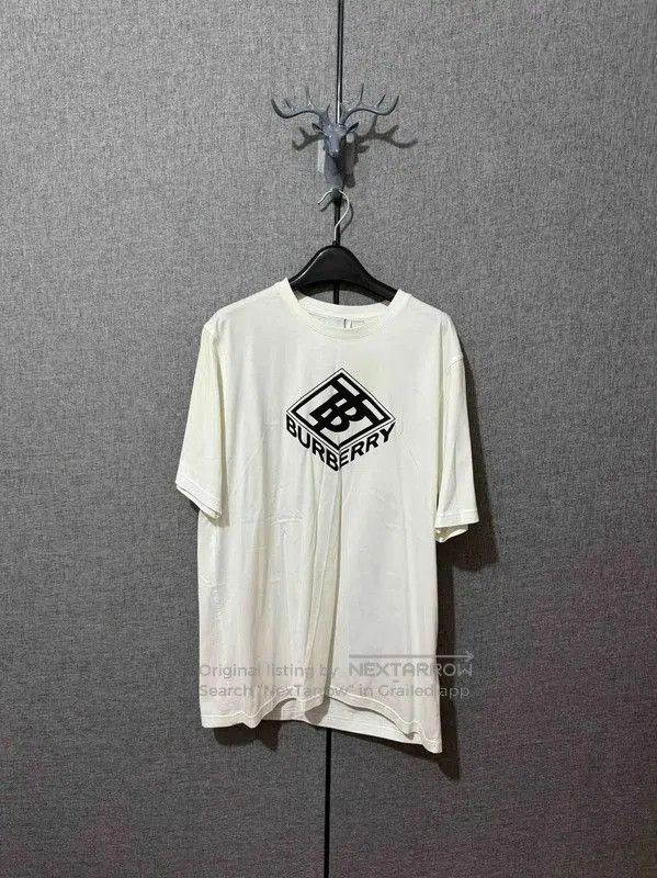 Burberry Burberry Logo White Cotton Men's T. Size US S / EU 44-46 / 1 - 1 Thumbnail