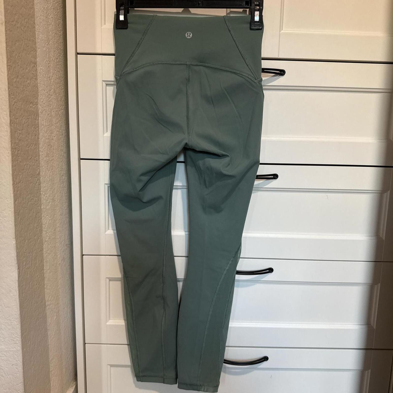 Lululemon Lululemon Legging Women's 4 Green Size 27" / US 4 / IT 40 - 2 Thumbnail