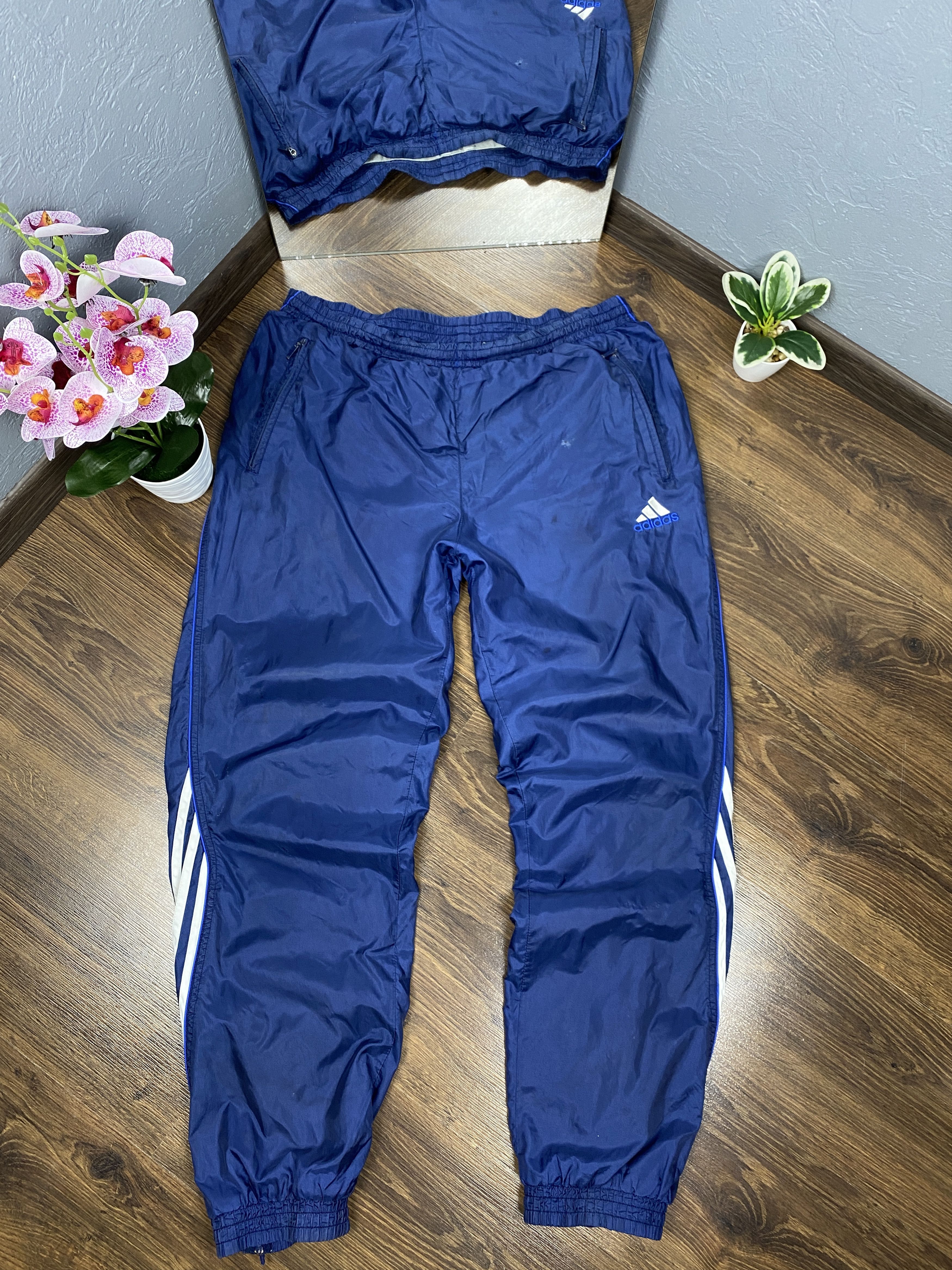 Adidas Adidas vintage baggy parachute nylon track pants y2k Size US 34 / EU 50 - 1 Thumbnail