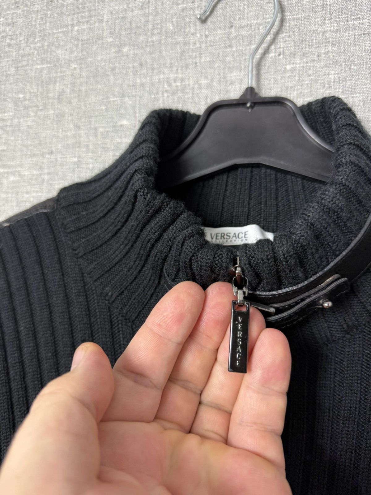 Versace Versace Collection Merino Wool Ribbed Sweater w Leather Trim Size US XL / EU 56 / 4 - 4 Thumbnail