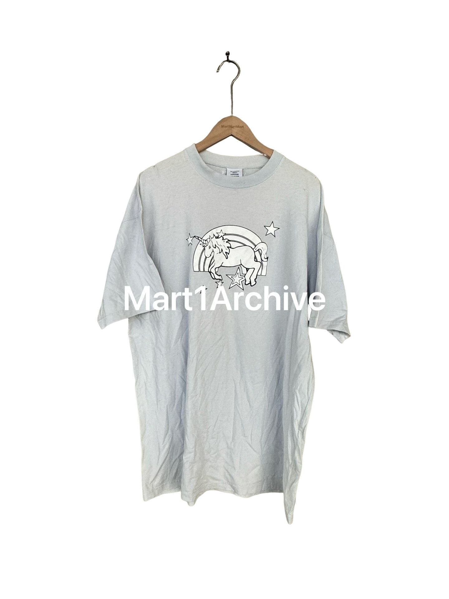 Vetements Vetements Unicorn Rainbow T-Shirt Size S Size US S / EU 44-46 / 1 - 1 Thumbnail