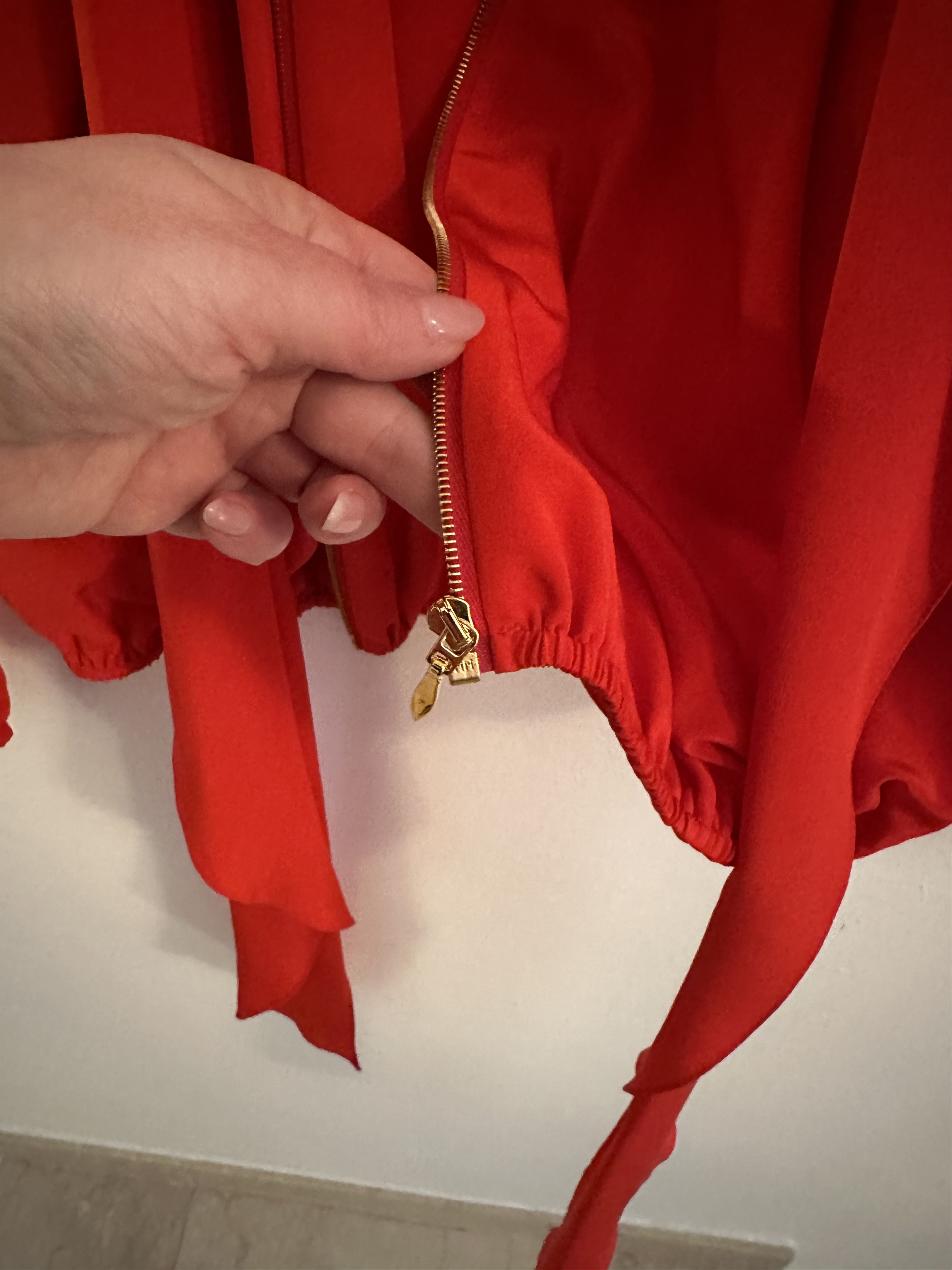 Patou Silk Bomber Jacket in red with bow details Size M / US 6-8 / IT 42-44 - 5 Thumbnail