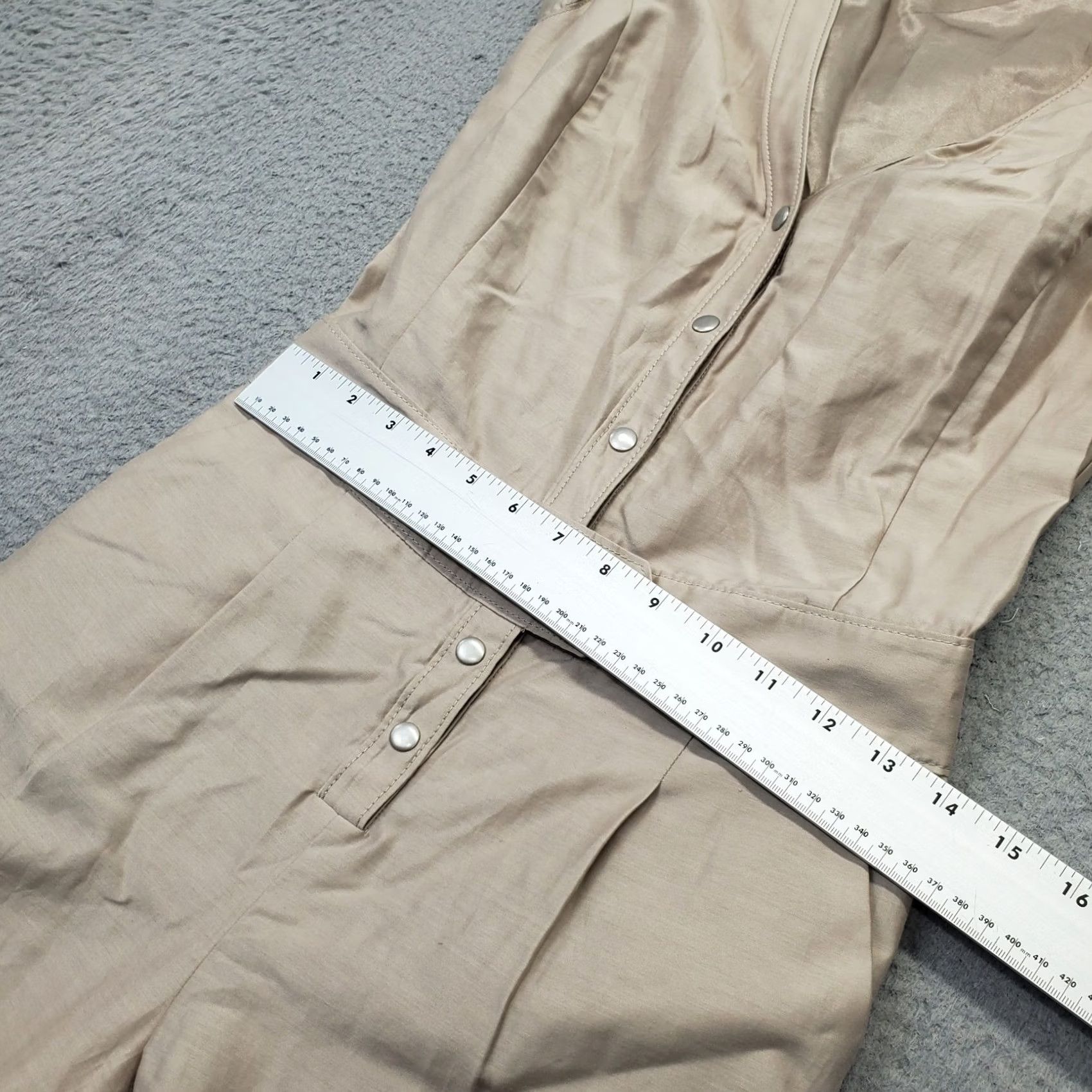 Armani Exchange Armani Exchange Jumpsuit Womens 0 Tan Sleeveless V-Neck Snap Front Size 25" / US 0 / IT 36 - 3 Thumbnail