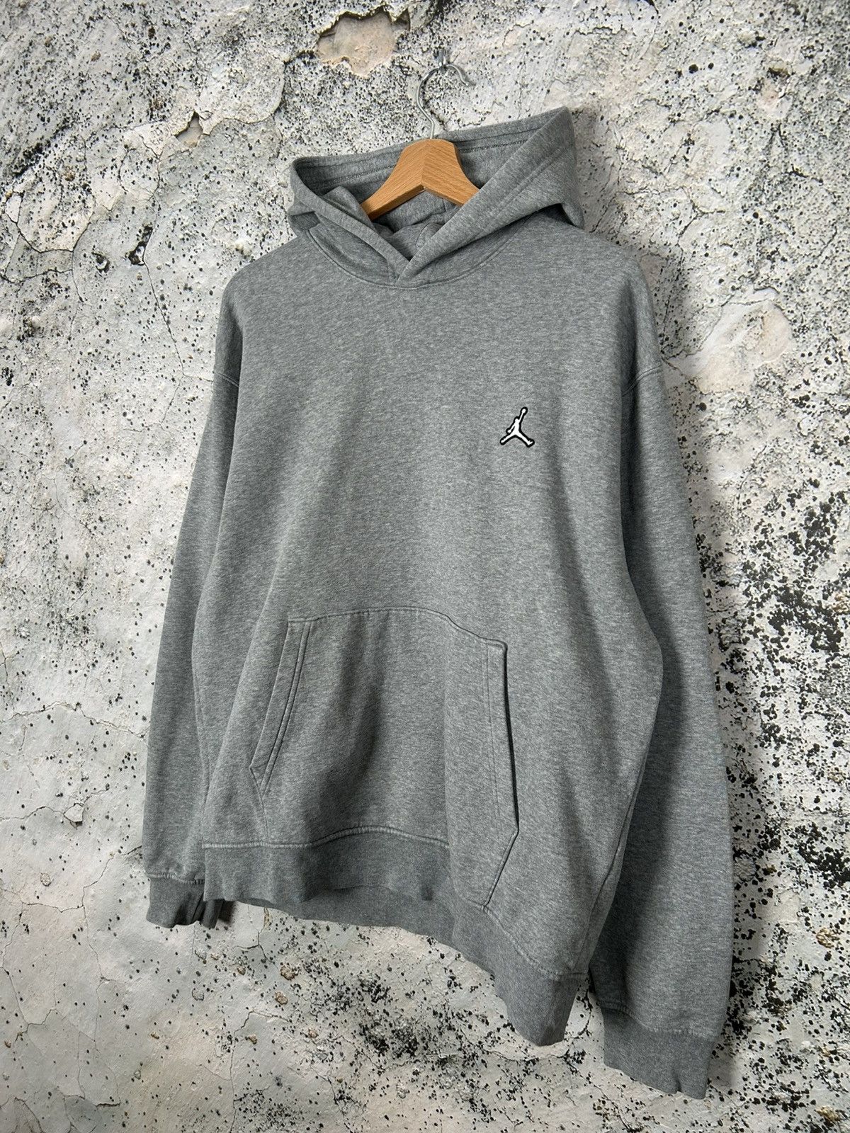 Jordan Brand Jordan Brand Grey Hoodie Sportswear Streetwear Hype Size US M / EU 48-50 / 2 - 2 Thumbnail