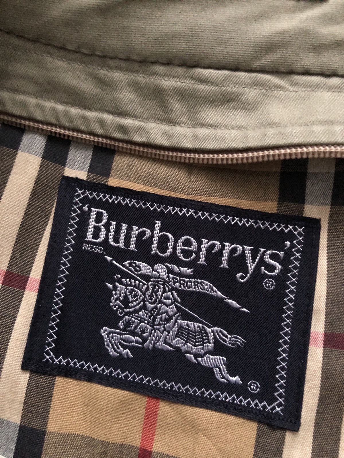 Burberry Vintage Burberry Trench Coat Size US L / EU 52-54 / 3 - 20 Thumbnail