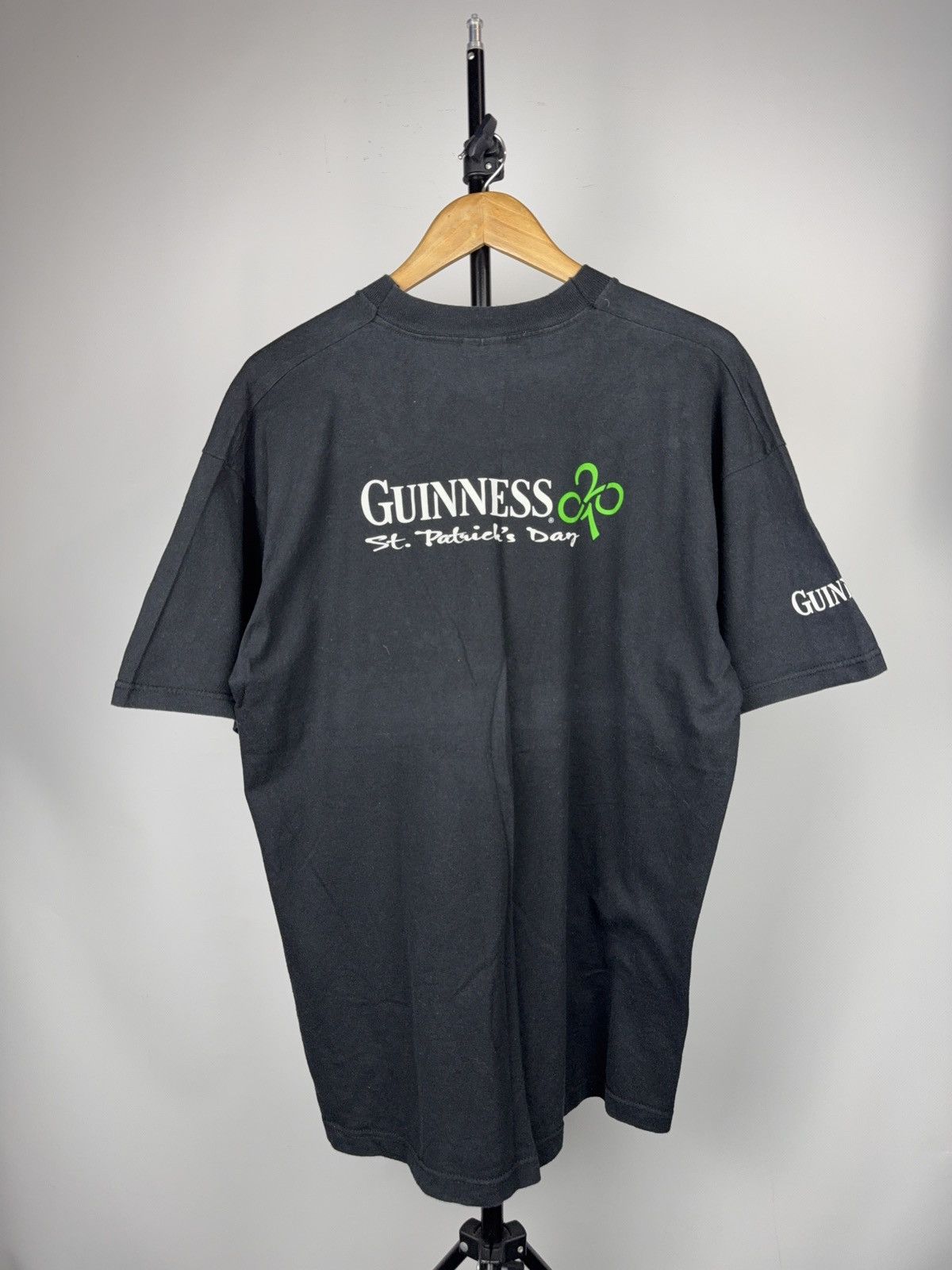 Vintage 90s Guinness St. Patrick’s Day Drink Pint Graphic T-Shirt Size US XL / EU 56 / 4 - 10 Thumbnail
