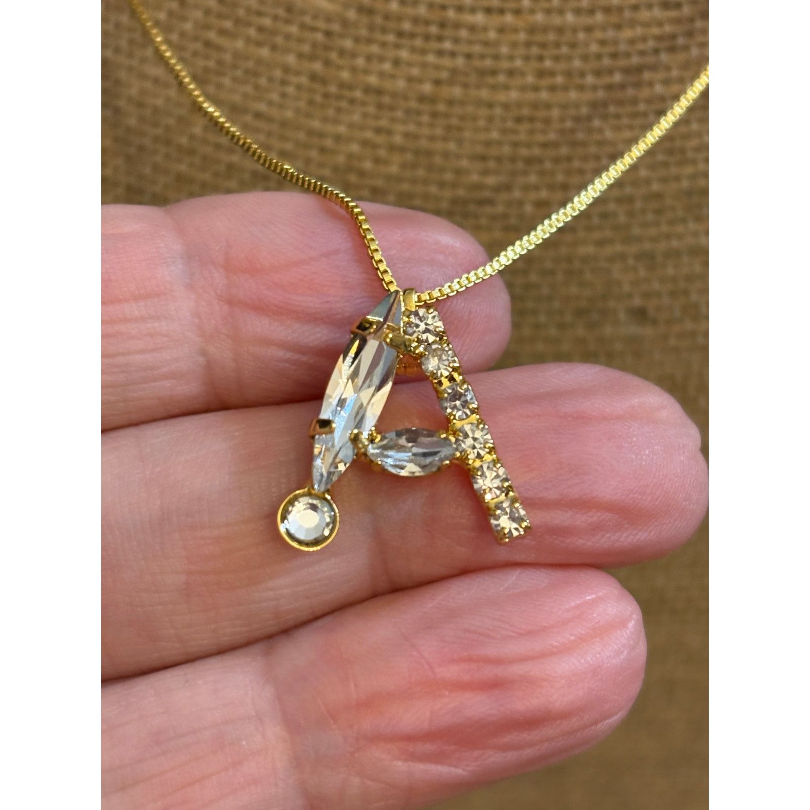 Other Vintage Sorrelli Gold Tone Rhinestone A Initial Necklace 16" Size ONE SIZE - 6 Thumbnail