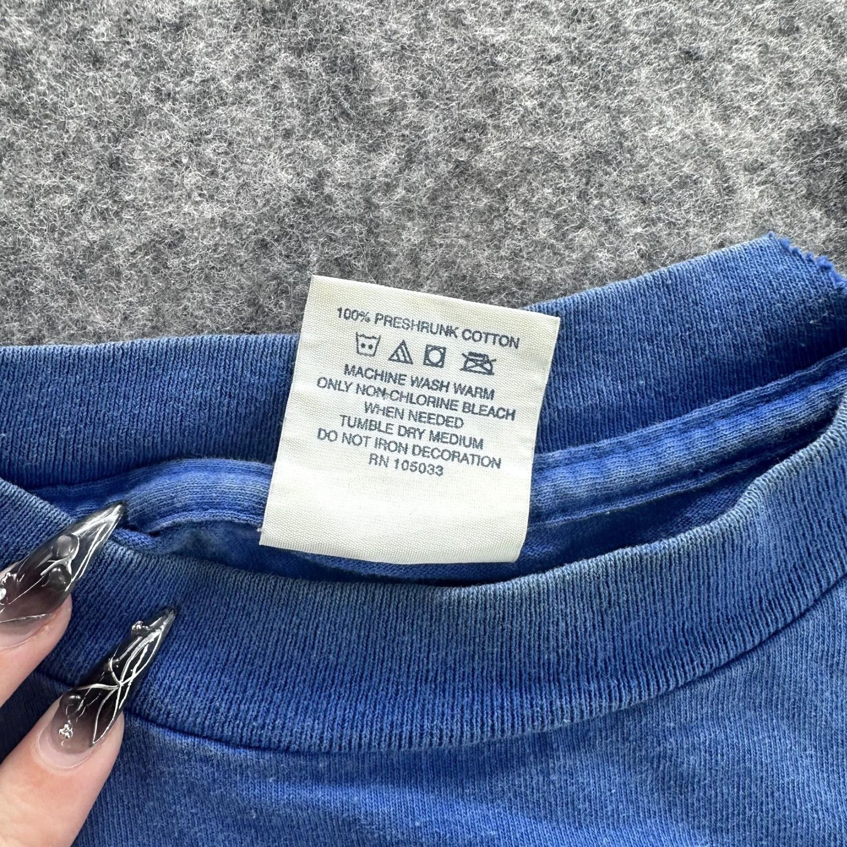 Vintage VINTAGE Alore Texas Shirt Men XL Blue Graphic Tee Made in USA 90s Crew Neck Short Sleeve Mens XL USA Graphic Tee Size US XL / EU 56 / 4 - 6 Thumbnail