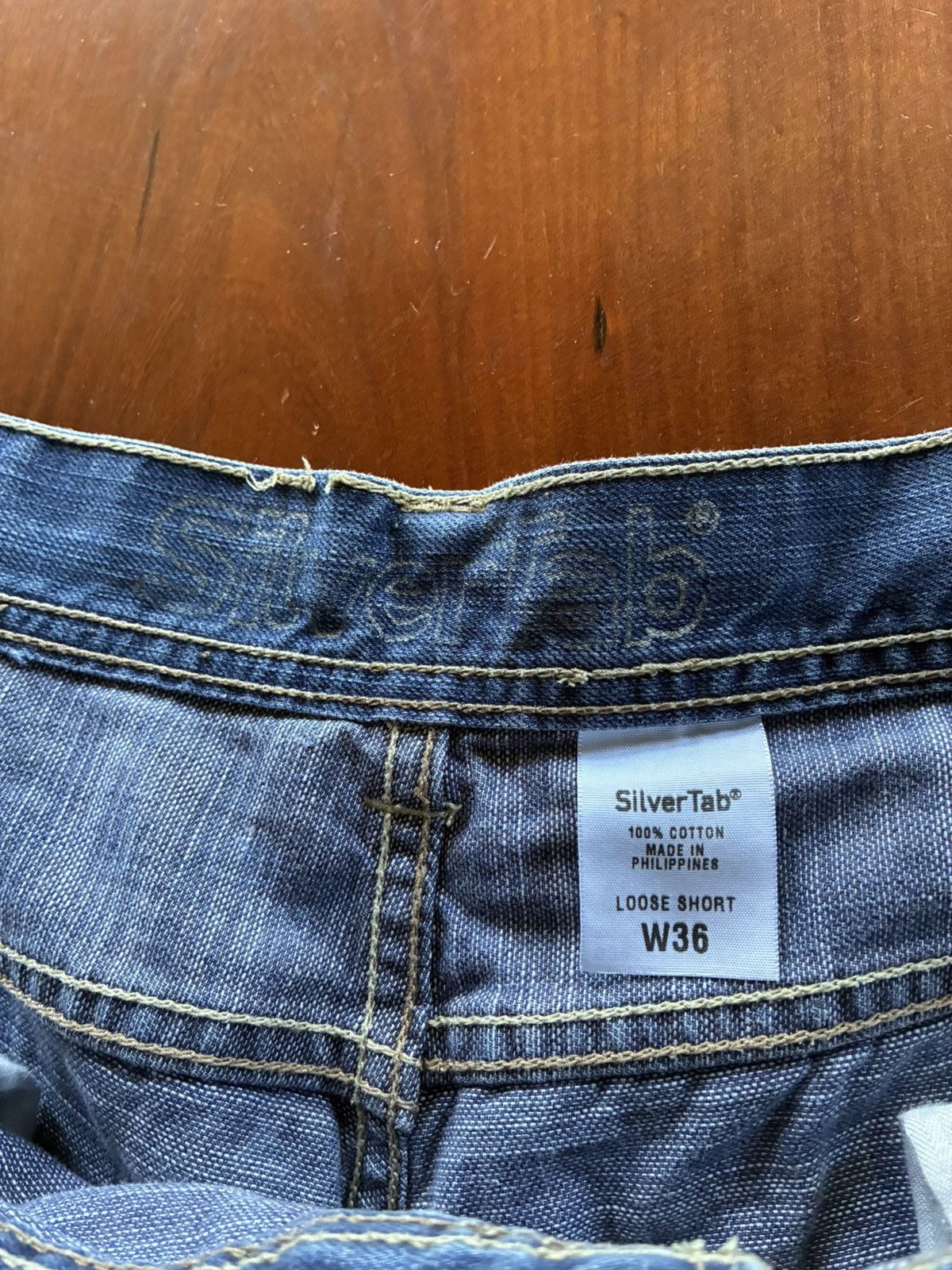 Levi's Vintage Levis Silvertab baggy denim shorts Size US 36 / EU 52 - 5 Thumbnail