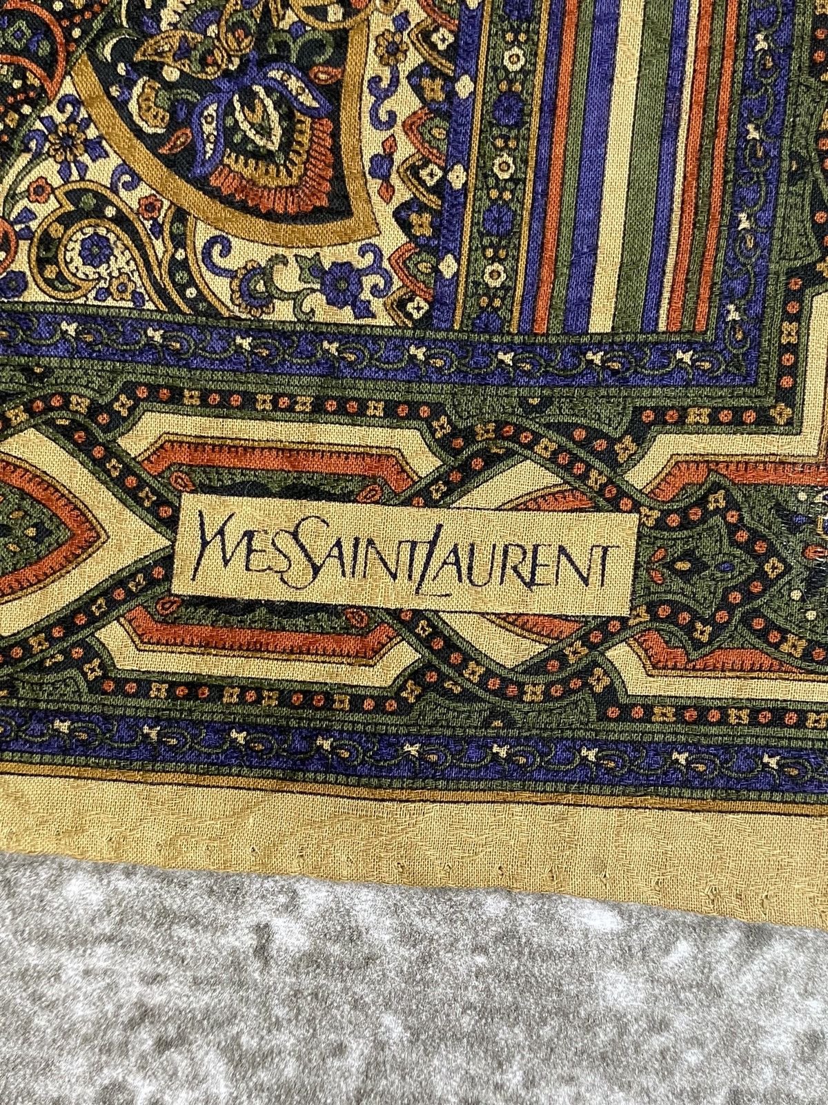 Yves Saint Laurent Yves saint laurent Handkerchief / Bandana / Neckerchief Size ONE SIZE - 3 Thumbnail