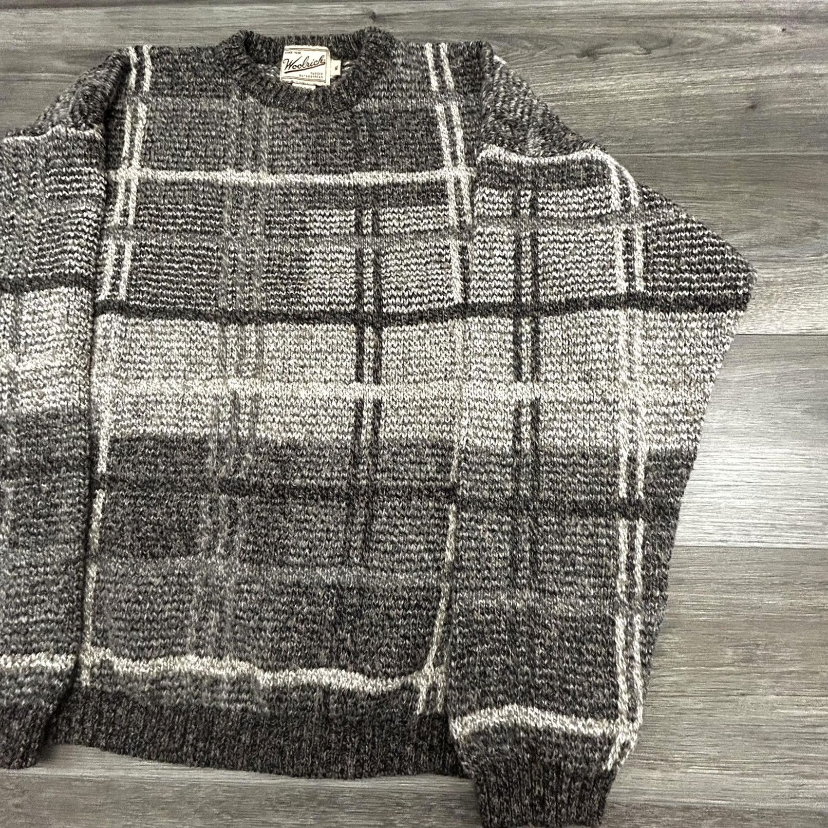 Vintage VINTAGE Woolrich Sweater Mens XL Gray Plaid Heavyweight Knit Wool 90s Pullover Crew Neck Wool Nylon Knit Size US XL / EU 56 / 4 - 4 Thumbnail