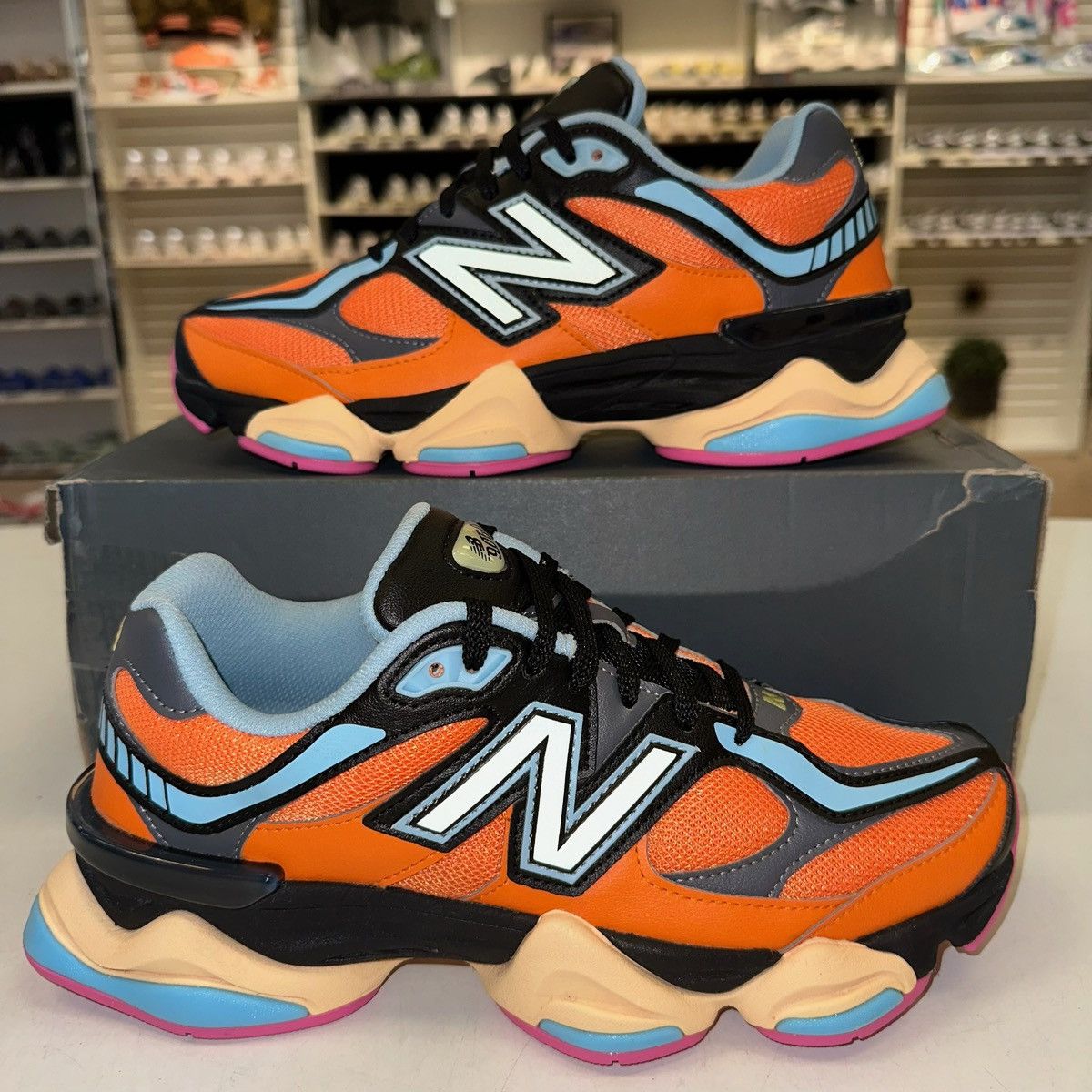 New Balance 9060 Sun Glow Orange Team Sky Blue U9060OGB Men\'s Size 10 New Balance 9060  main image 2