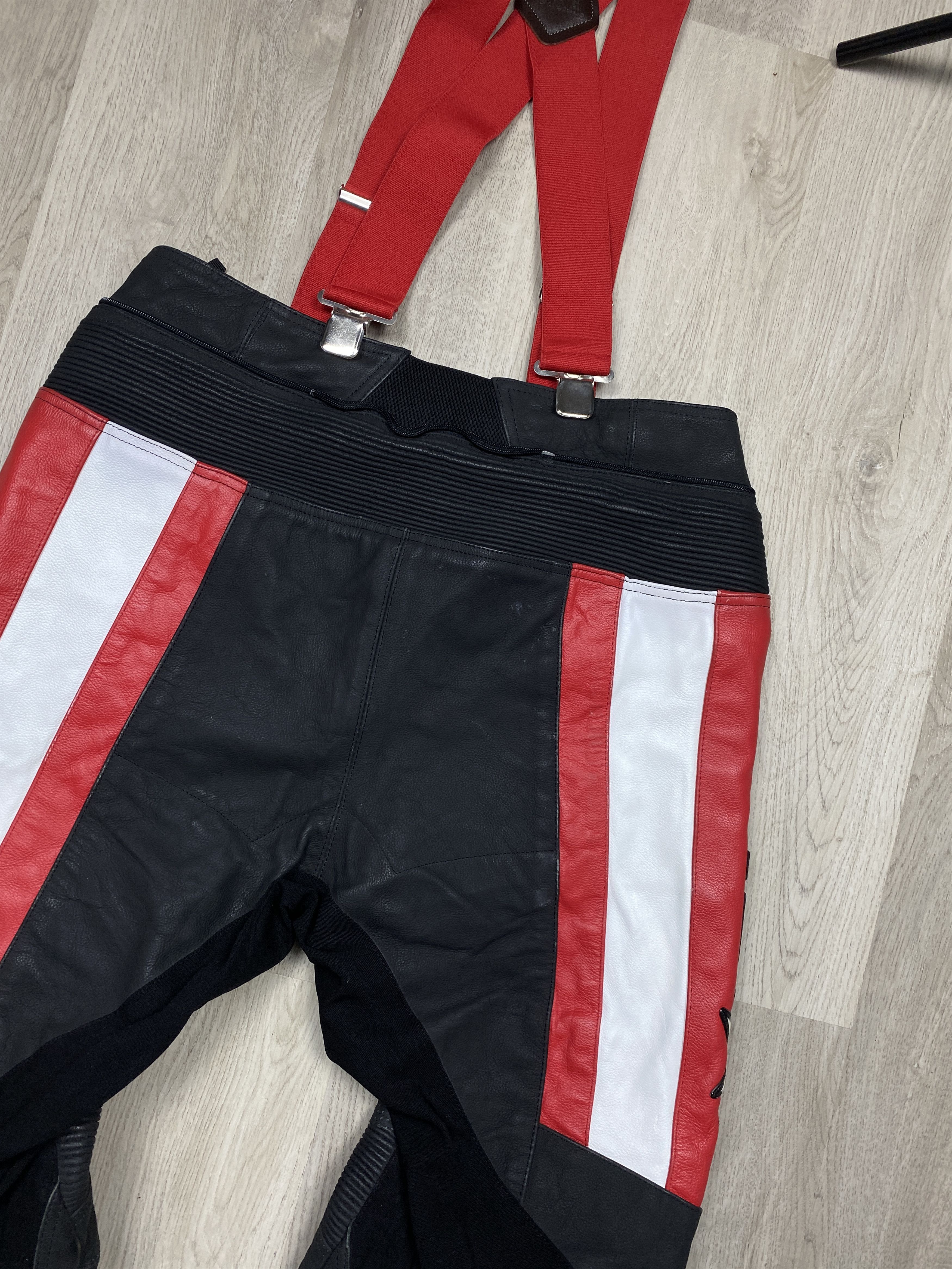 Genuine Leather RST Moto Leather Jacket + Pants Racing Suit Overall Size US M / EU 48-50 / 2 - 24 Thumbnail