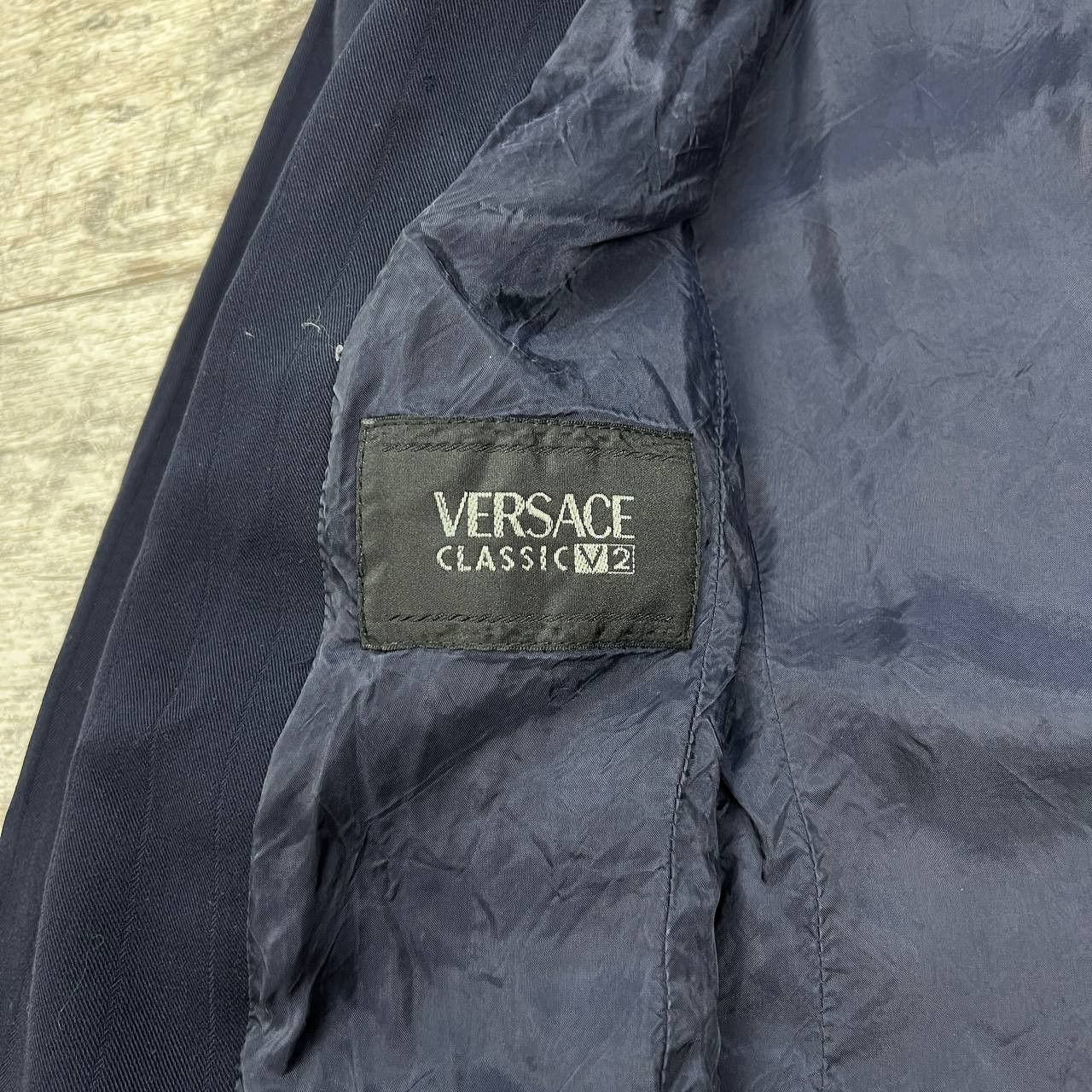 Versace Vintage Versace Navy Striped Skirt Suit Set Professional Size XL / US 12-14 / IT 48-50 - 17 Thumbnail