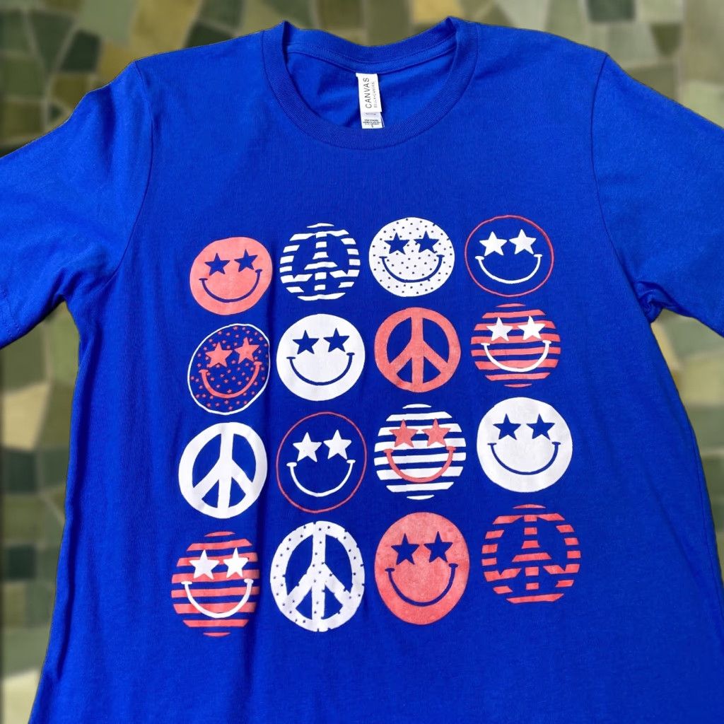 Vintage Peace Symbol Womens Shirt Small Blue Bella + Canvas USA Patriotic Shirt Womens SS Crew Neck Short Sleeve T-Shirt Blue Size S / US 4 / IT 40 - 1 Thumbnail