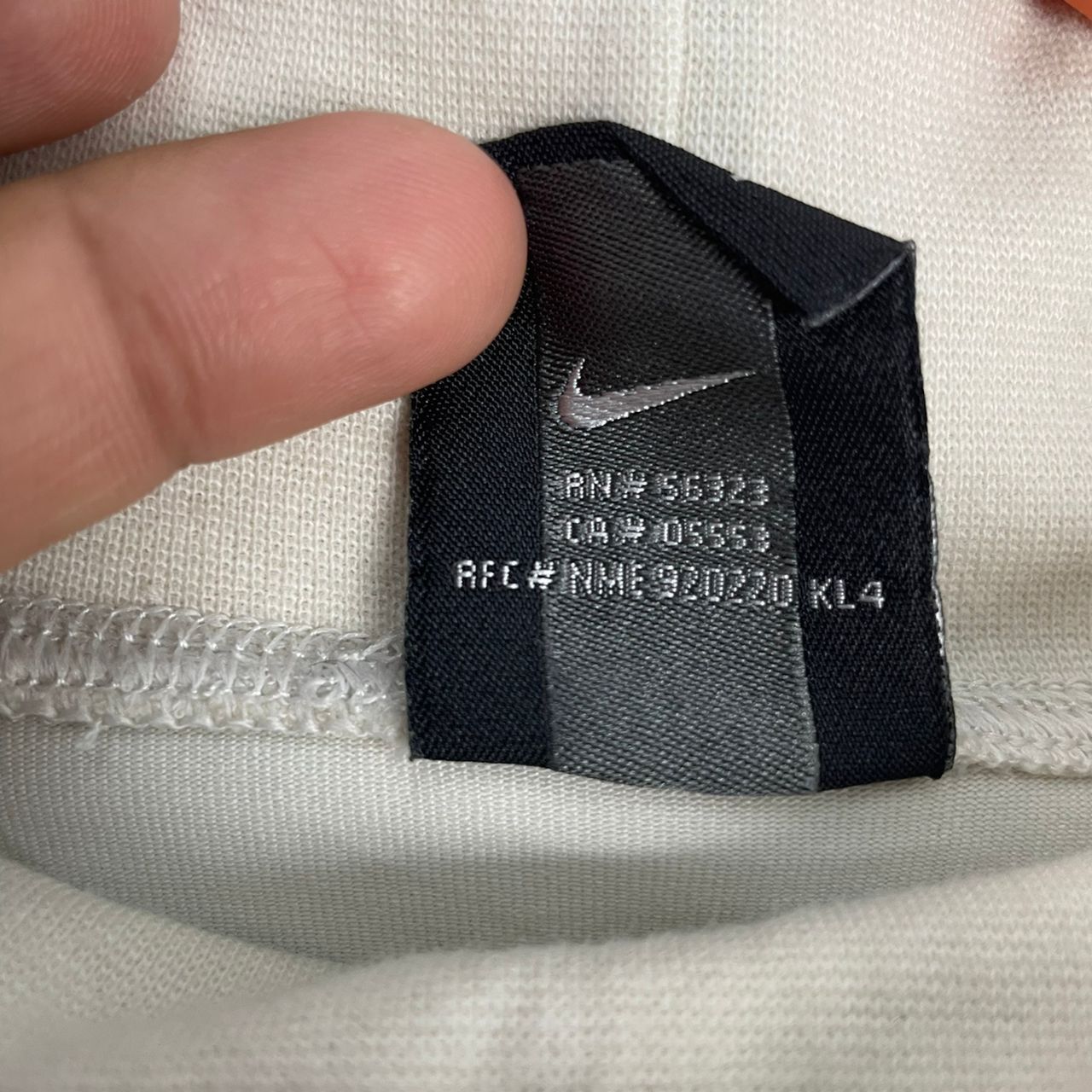 Nike Vintage Nike Golf Stretchable Turtleneck Long sleeve Shirt Size US XL / EU 56 / 4 - 10 Thumbnail