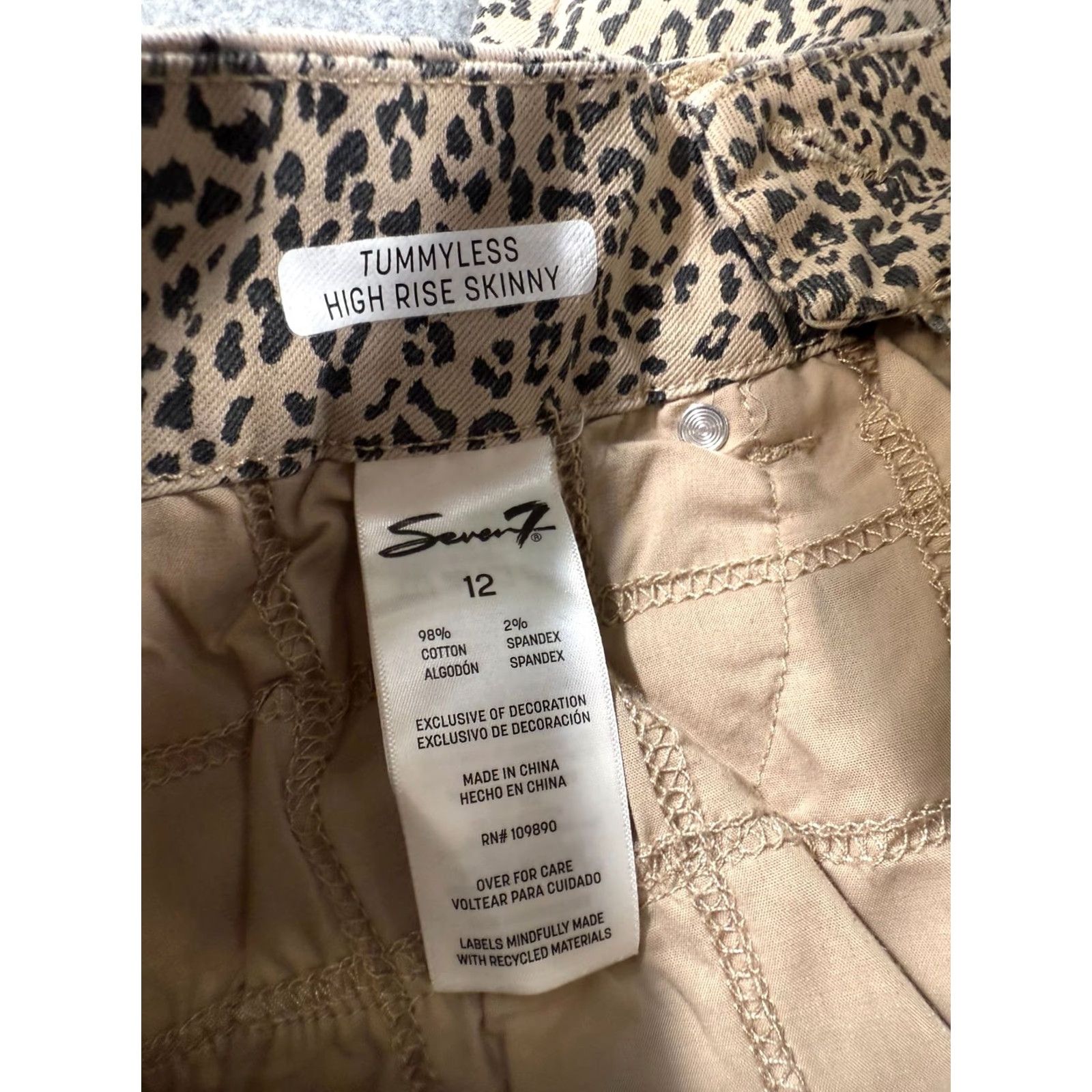 Vintage VINTAGE Seven7 Tummyless Skinny Jeans Womens 12 Beige Leopard Print High Rise Denim NWT Size 34" / US 12 / IT 48 - 6 Thumbnail